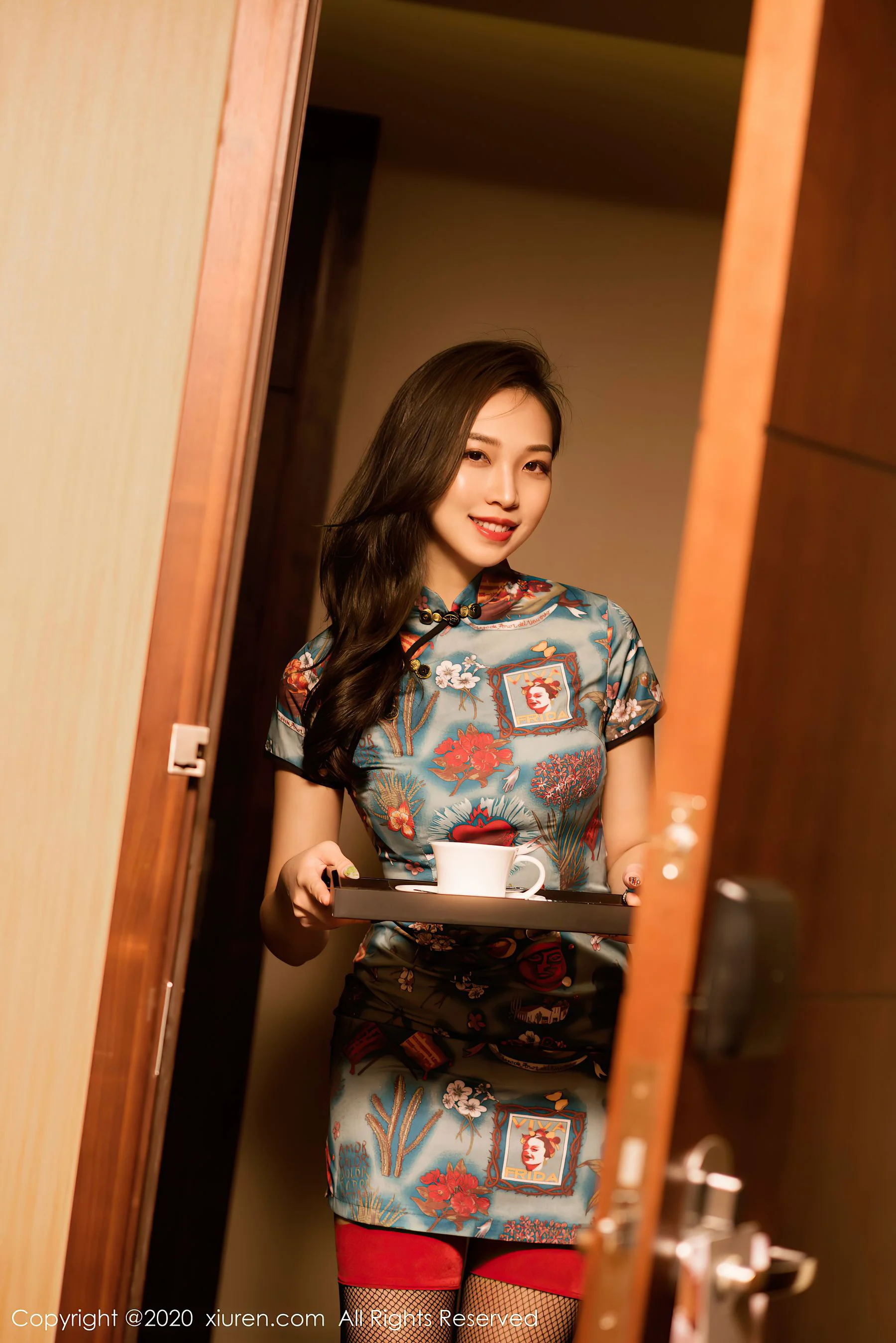 [秀人XiuRen] No.2712 郑颖姗 – 人间极品 - 爱照片