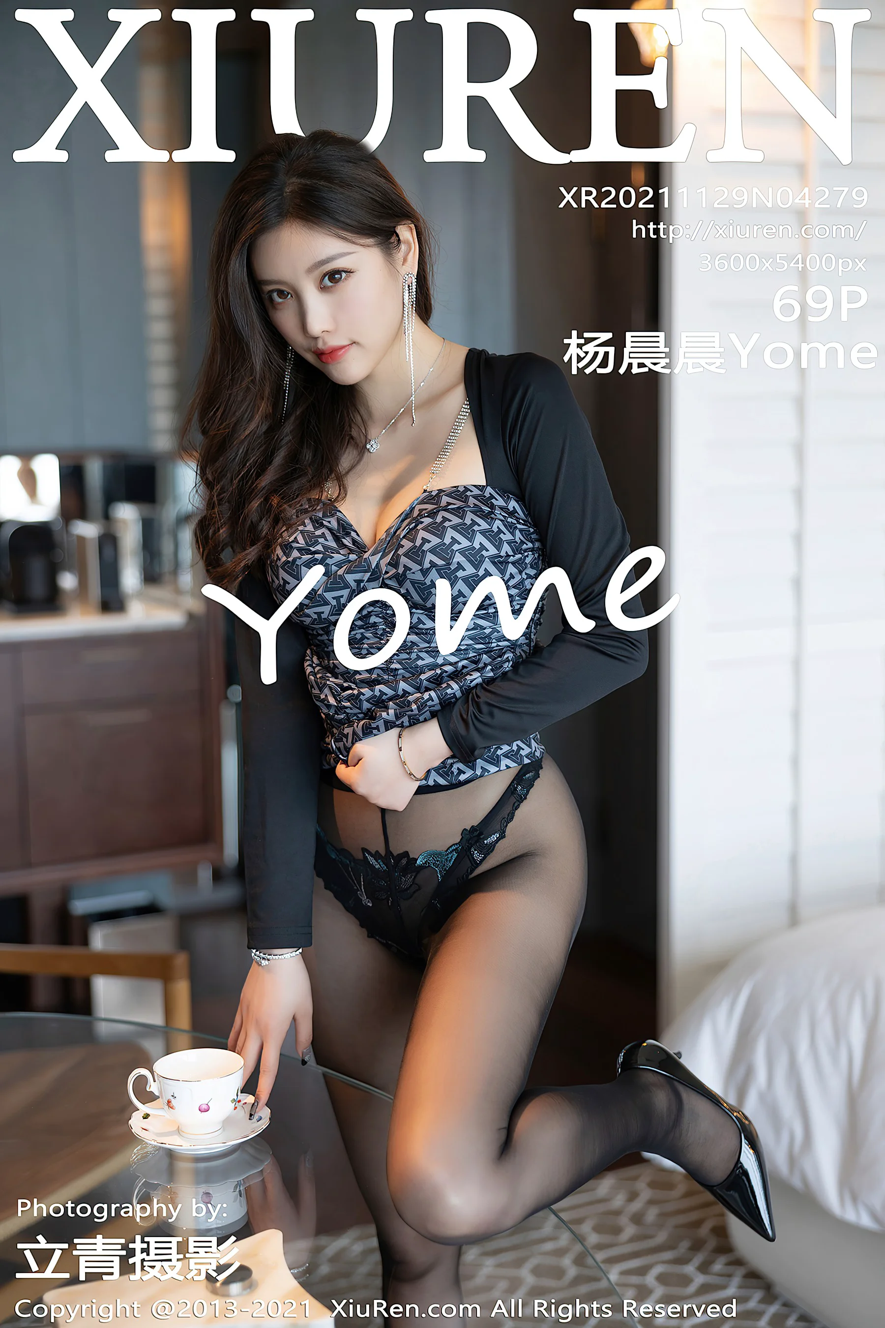 [XiuRen秀人网] No.4279 杨晨晨Yome 长腿黑丝 - 爱照片