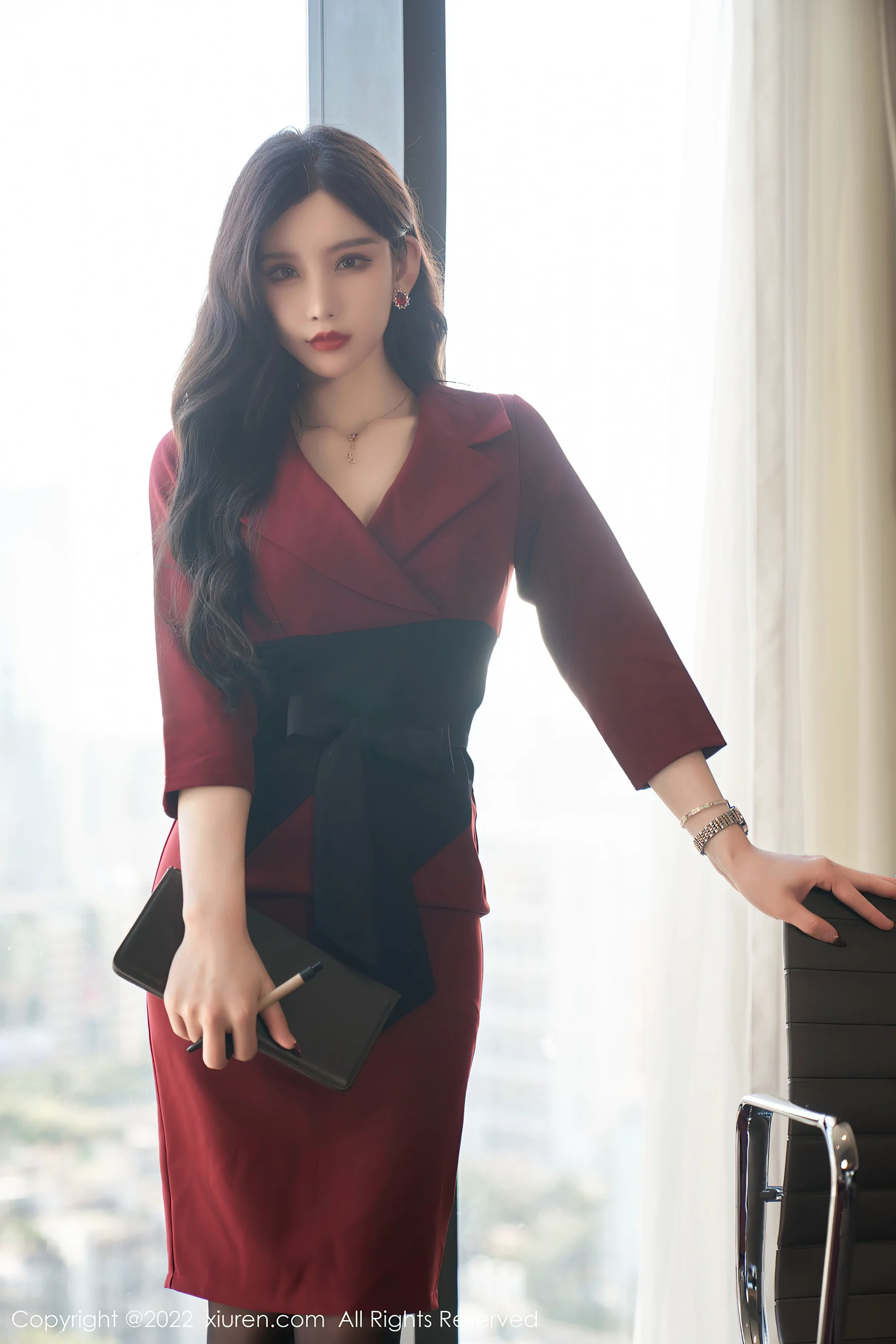 [XiuRen秀人网] No.4877 周于希Sally 美腿黑丝外围约啪 - 爱照片