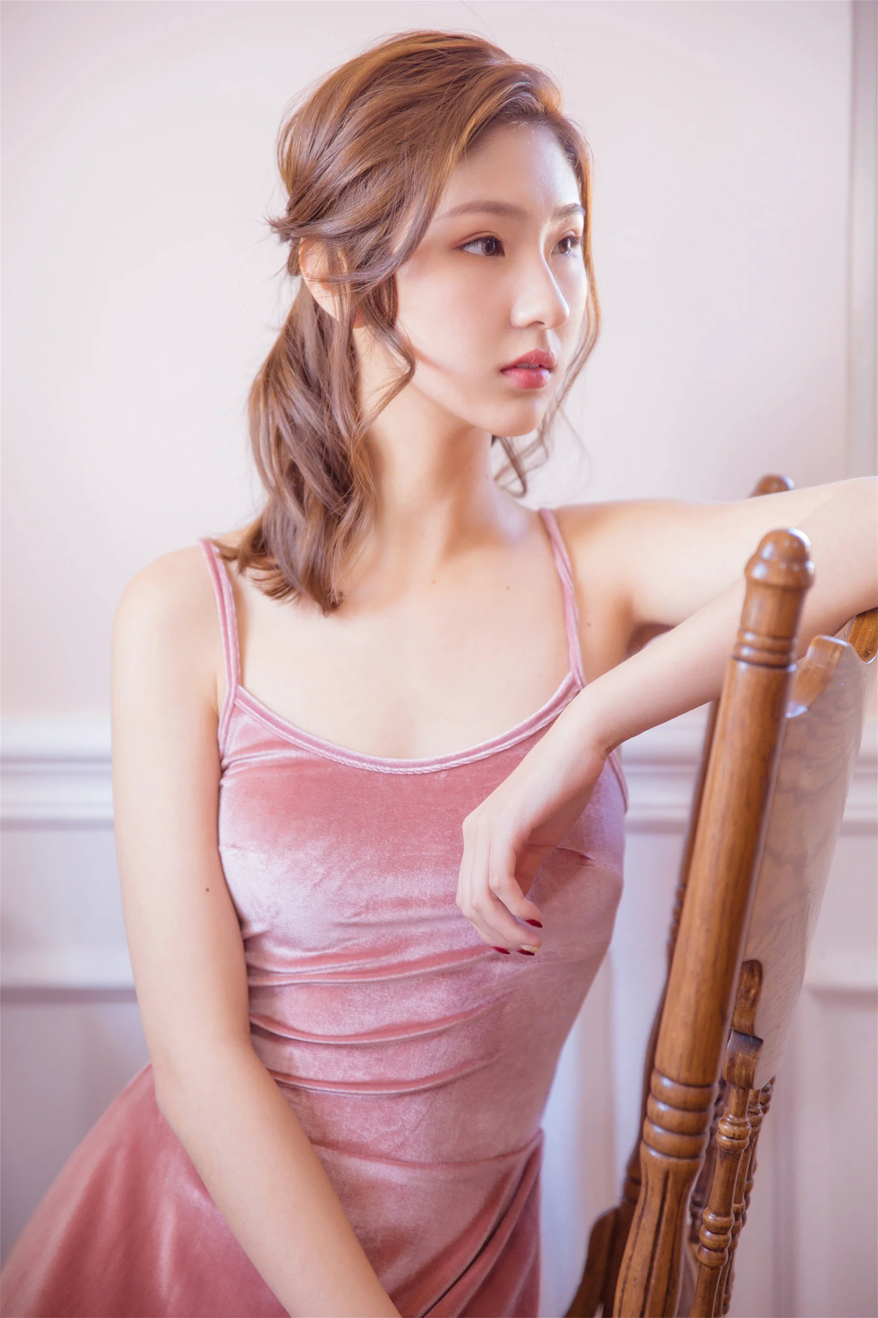 [YALAYI雅拉伊] 2022.11.01 NO.1020 婀娜的舞者 - 爱照片