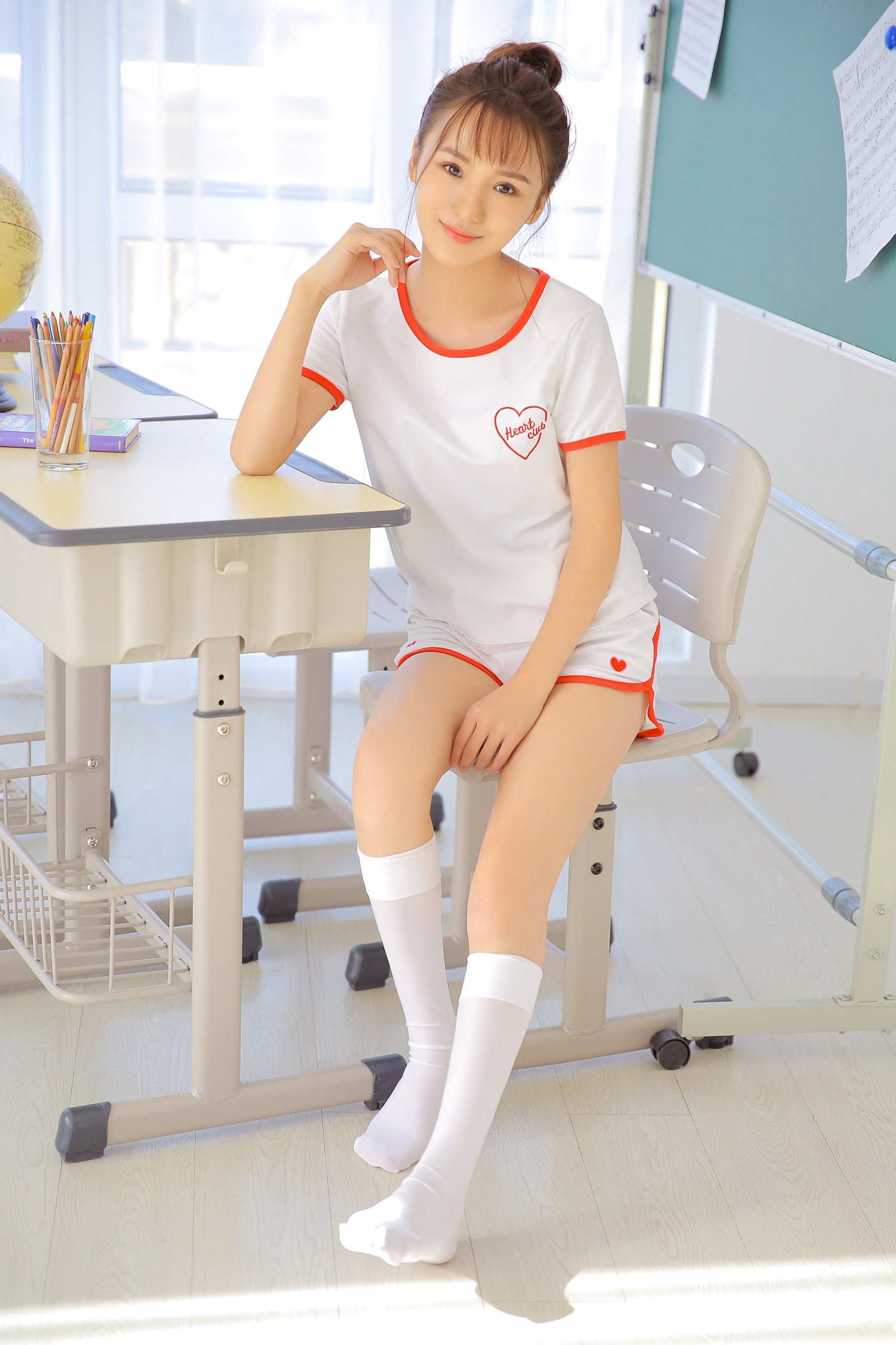 [YALAYI雅拉伊] 2023.06.12 NO.1064 青春年华 - 爱照片