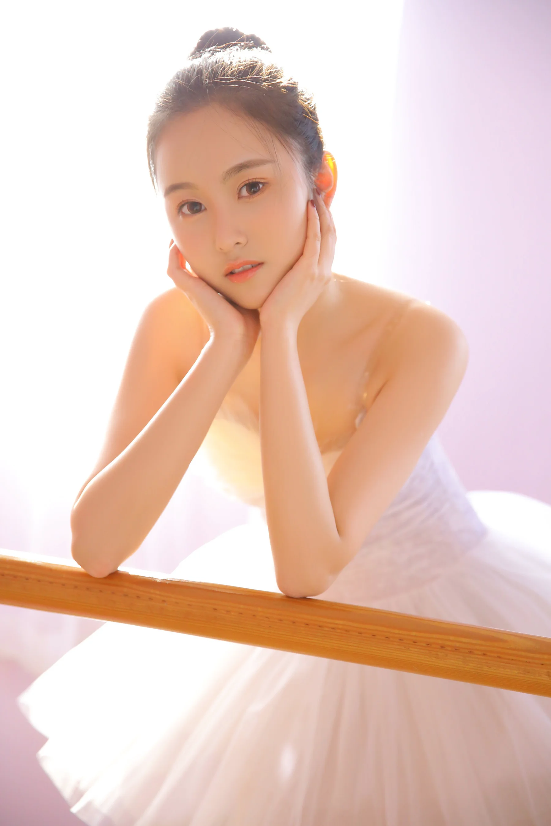 [YALAYI雅拉伊] 2023.07.18 NO.1065 梦幻舞步 - 爱照片