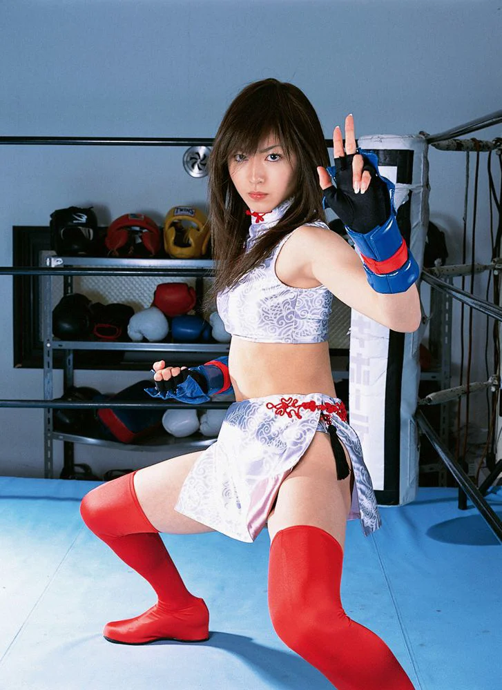 松山麻美/松山まみ《戦え女子高生 たちあがれ男たち》写真集 [YS Web] Vol.154 - 爱照片