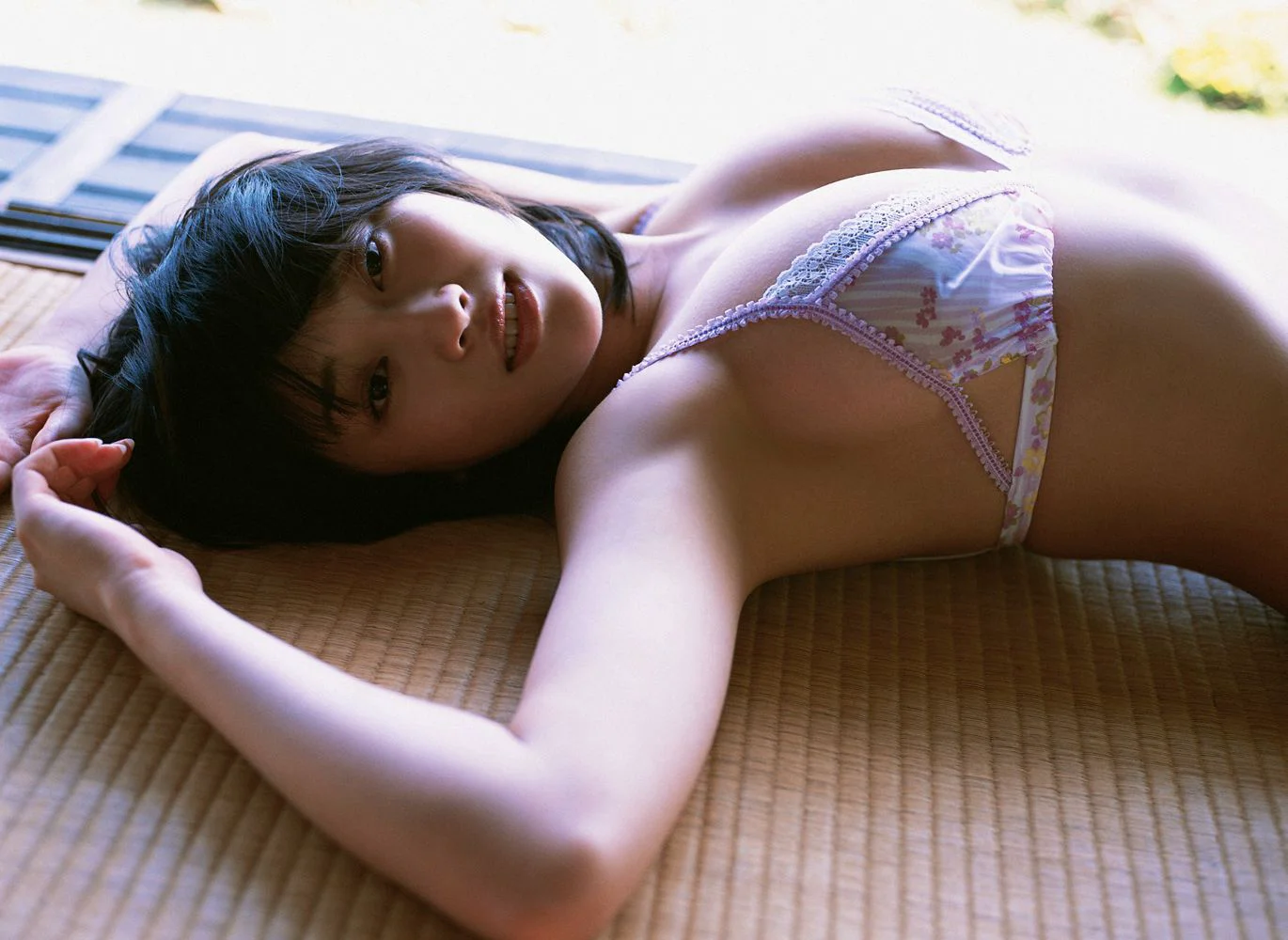 原干恵《Fカップ美少女は、いつだって元気いぱい》写真集 [YS Web] Vol.181 - 爱照片