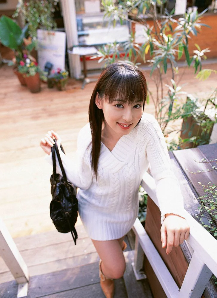 秋山莉奈《HIP! STEP!! JUMP!!!》写真集 [YS Web] Vol.188 - 爱照片