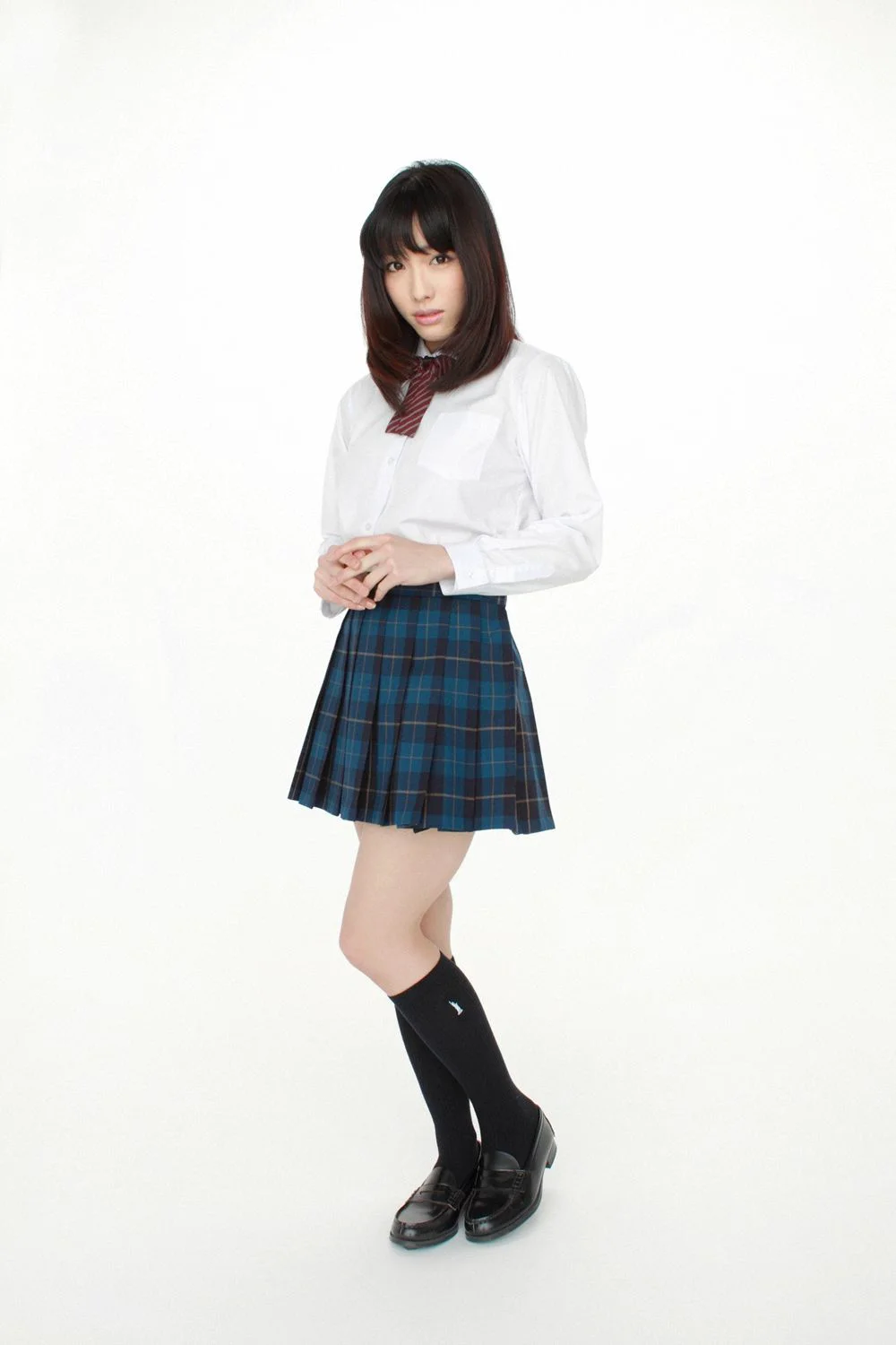 今野杏南《純情あらわ。Fカップ入學!》写真集 [YS Web] Vol.479 - 爱照片