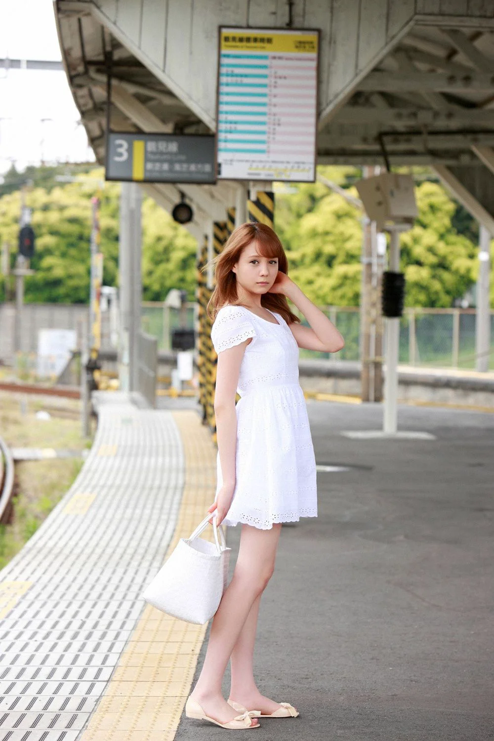 特林德尔・玲奈/トリンドル玲奈《甘～ぃ果実》写真集 [YS Web] Vol.511 - 爱照片