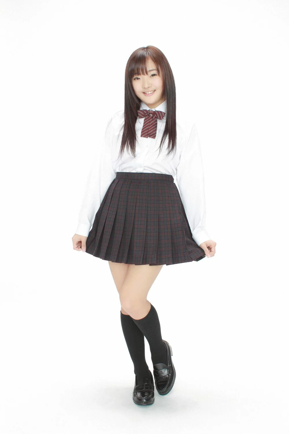 愛沢新菜《ちっちゃおっきい美少女入学！》写真集 [YS Web] Vol.551 - 爱照片
