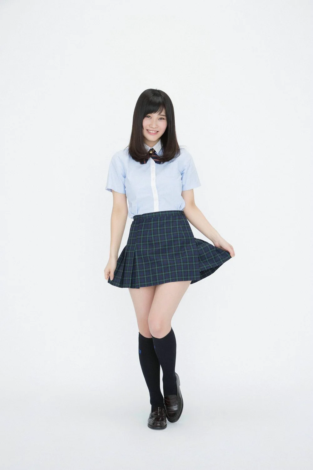 橘花凛《Hカップ、クールビューティー入学！》写真集 [YS Web] Vol.644 - 爱照片