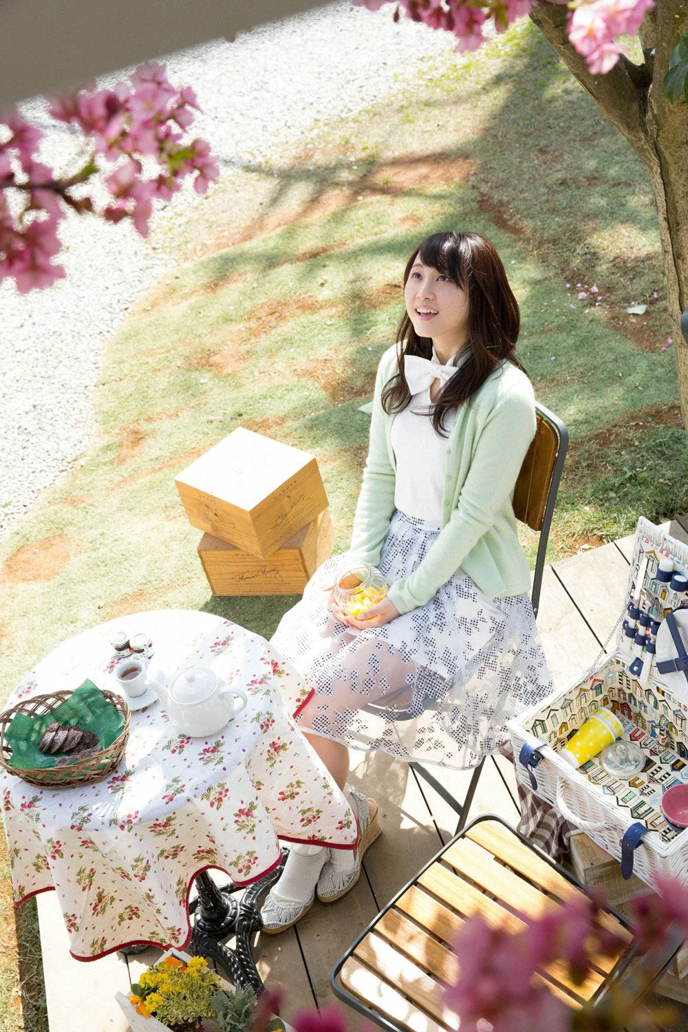 松井玲奈《春色のヒロイン》写真集 [YS Web] Vol.645 - 爱照片