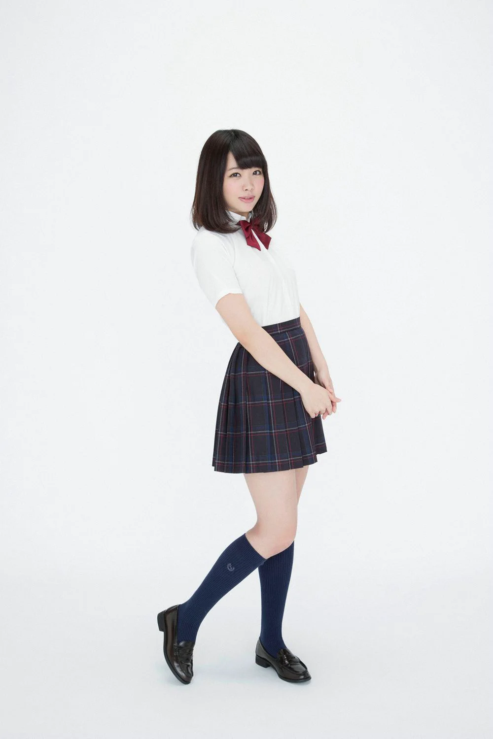 萌木七海《高身长+Gカップ+ロリフェイスちゃん入学！》写真集 [YS Web] Vol.652 - 爱照片