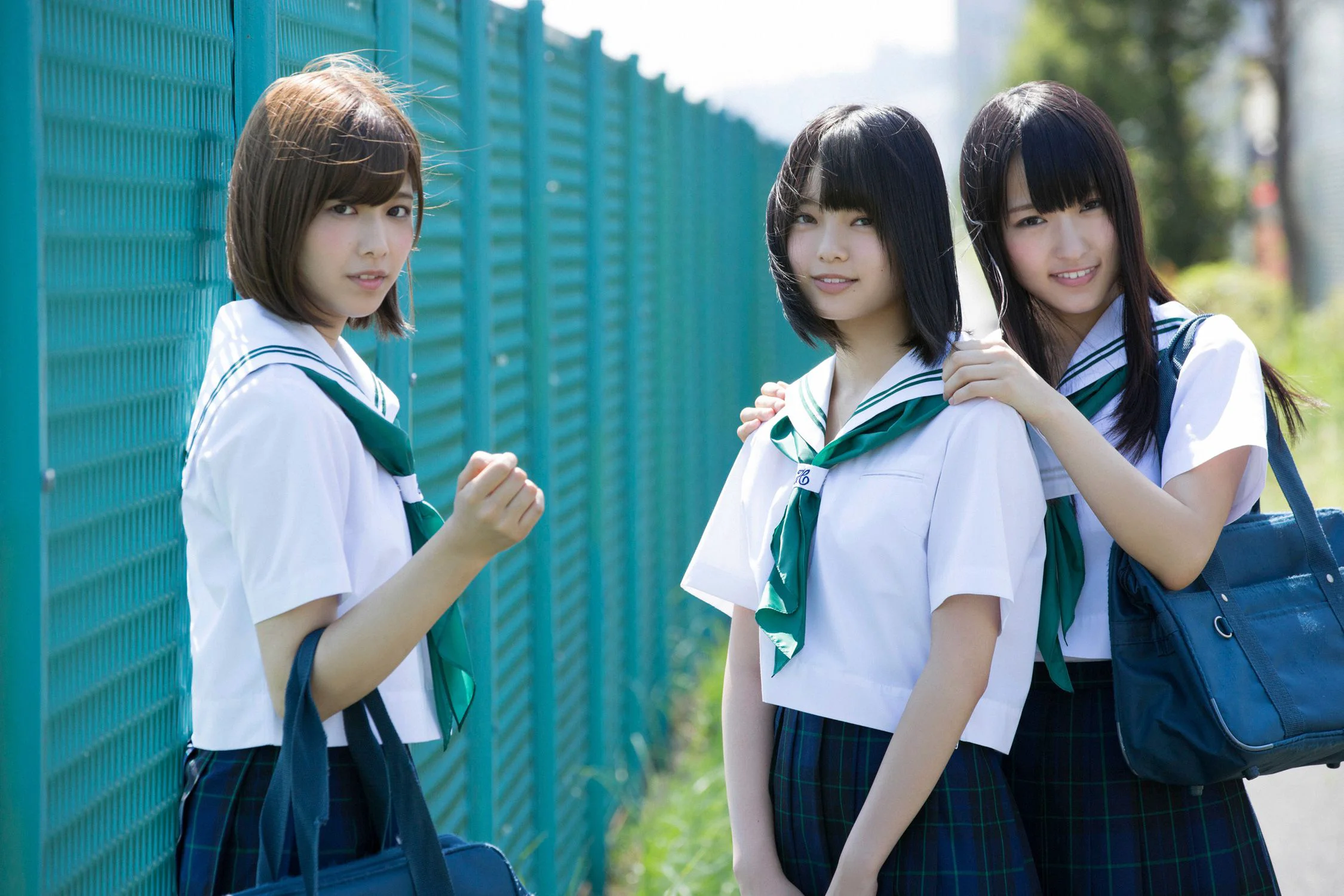 [YS Web] Vol.715 欅坂46成员(平手友梨奈 菅井友香 渡边理佐) 写真集 - 爱照片
