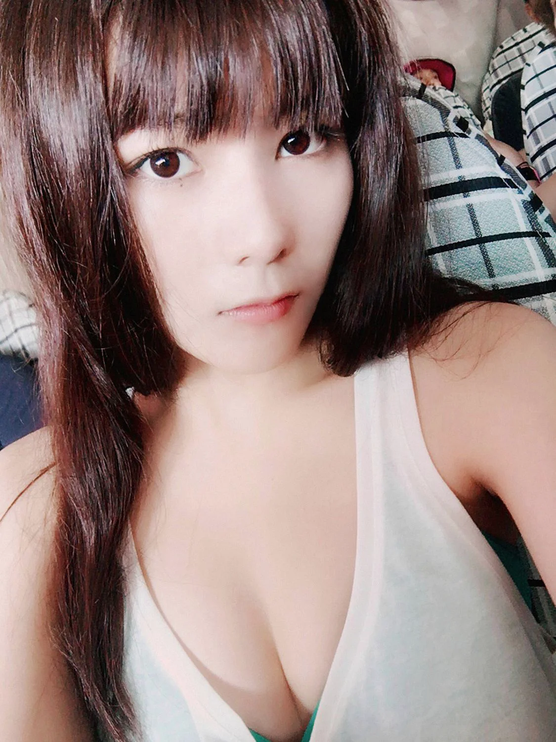 高橋胡桃 Kurumi Takahashi [YS Web] Vol.761 写真集 - 爱照片