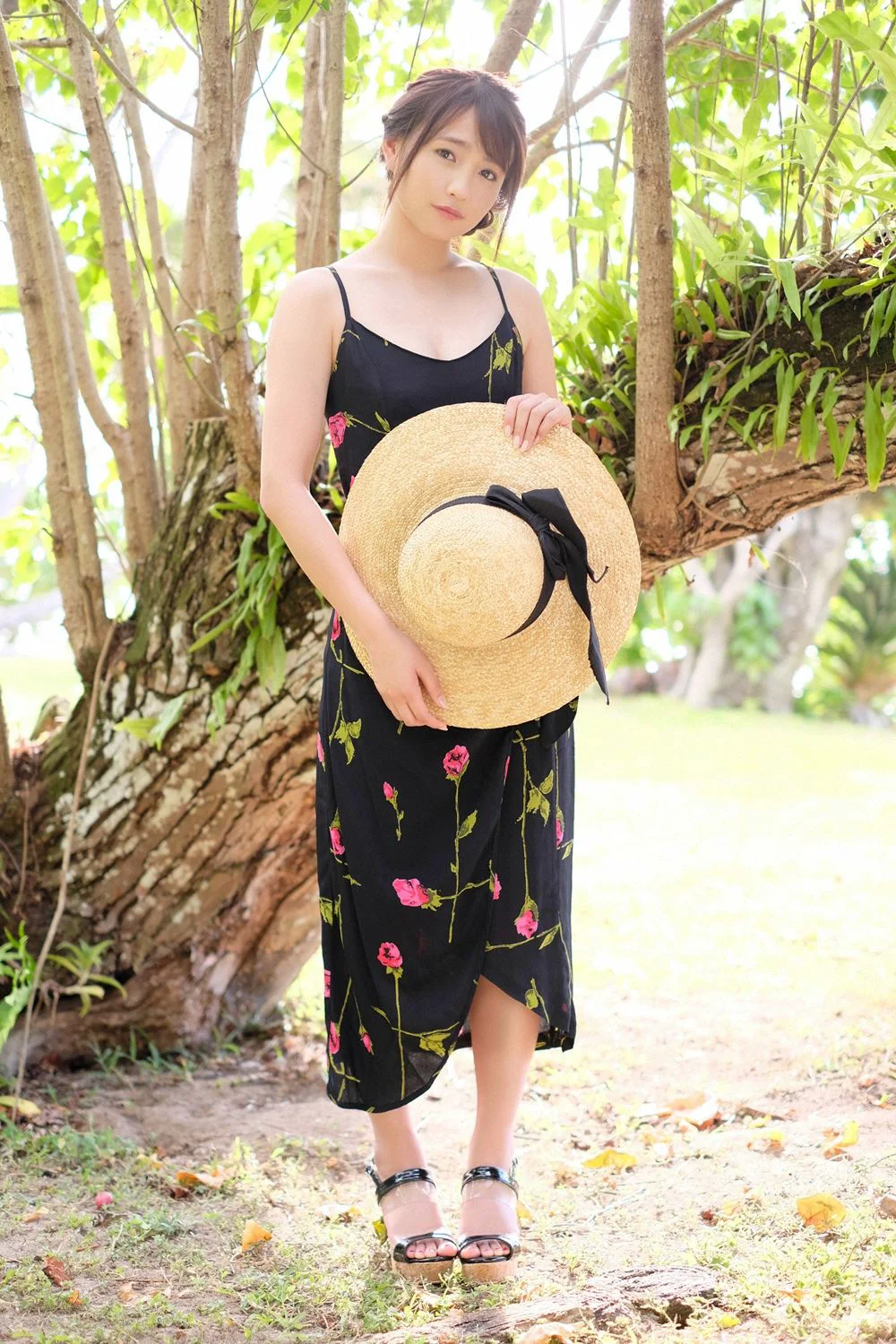 志村理佳《天然ピュアホワイトボディ》 [YS-Web] Vol.805 写真集 - 爱照片