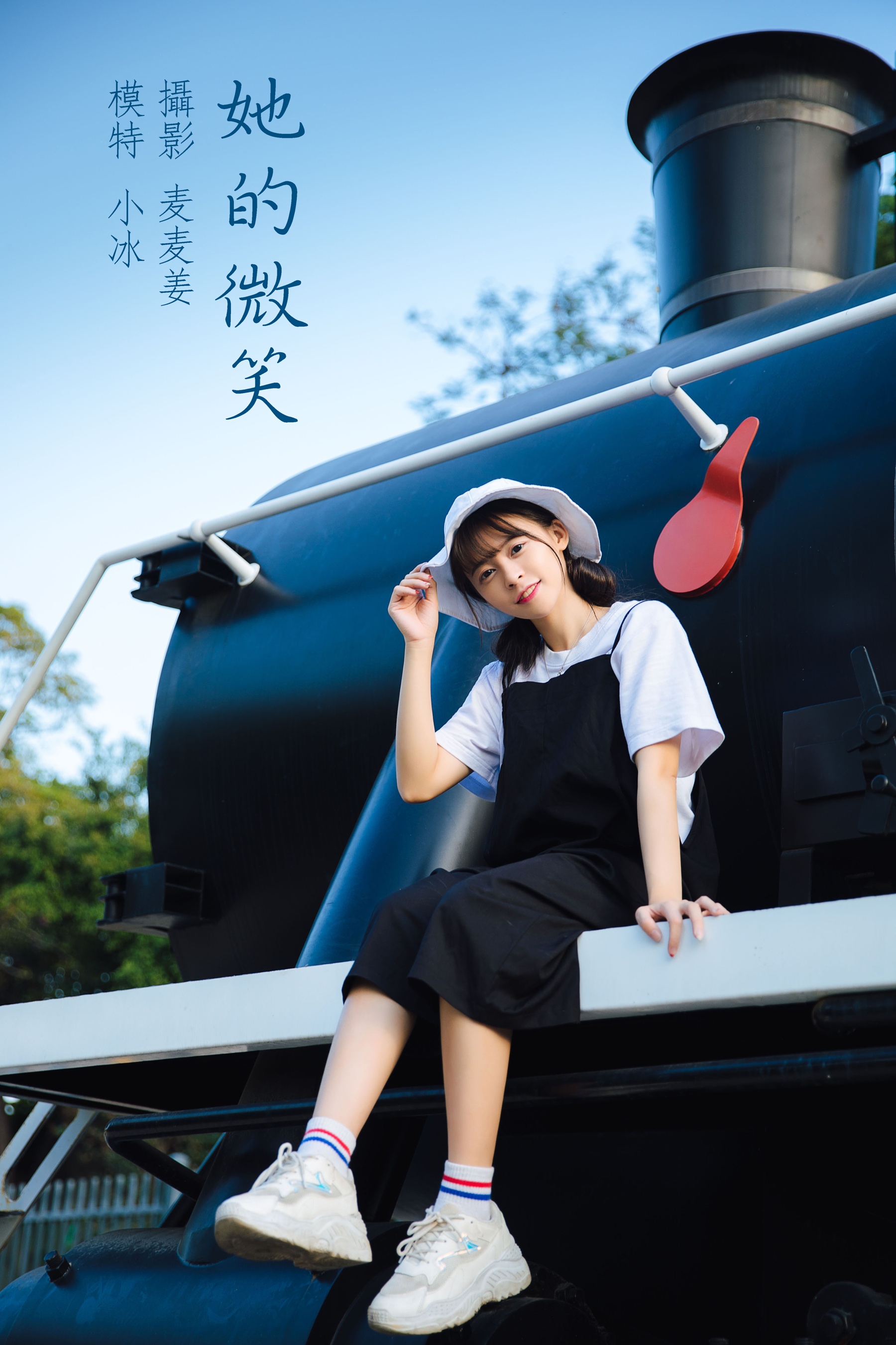 [艺图语] 2022.02.21 她的微笑 慕容寒冰_ - 爱照片