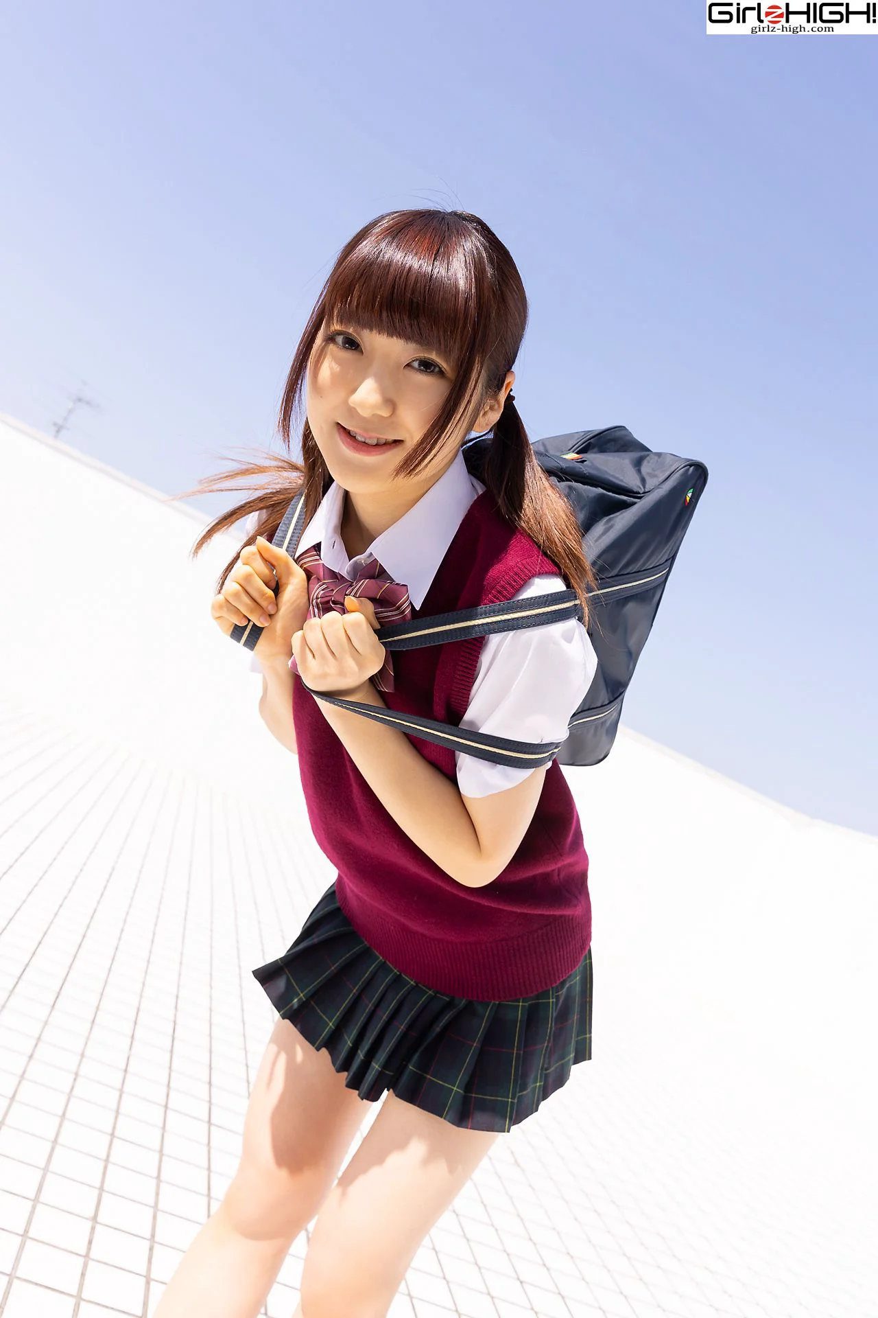 [Girlz-High] Ai Takanashi 高梨あい – ghwb_014_001 - 爱照片