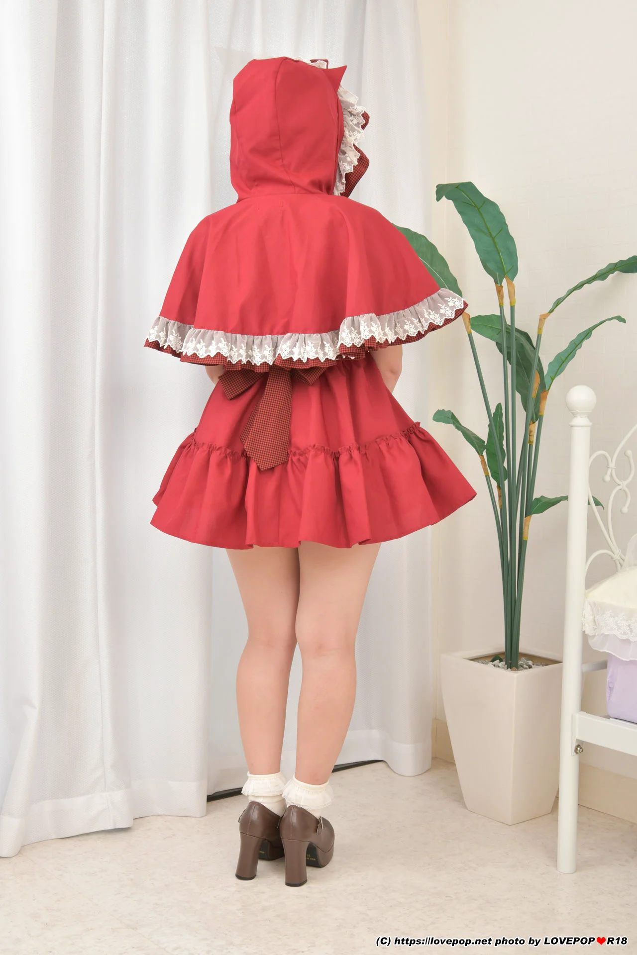 [LOVEPOP] Momoka Nakazama 仲沢ももか/仲泽桃华 Photoset 04 - 爱照片