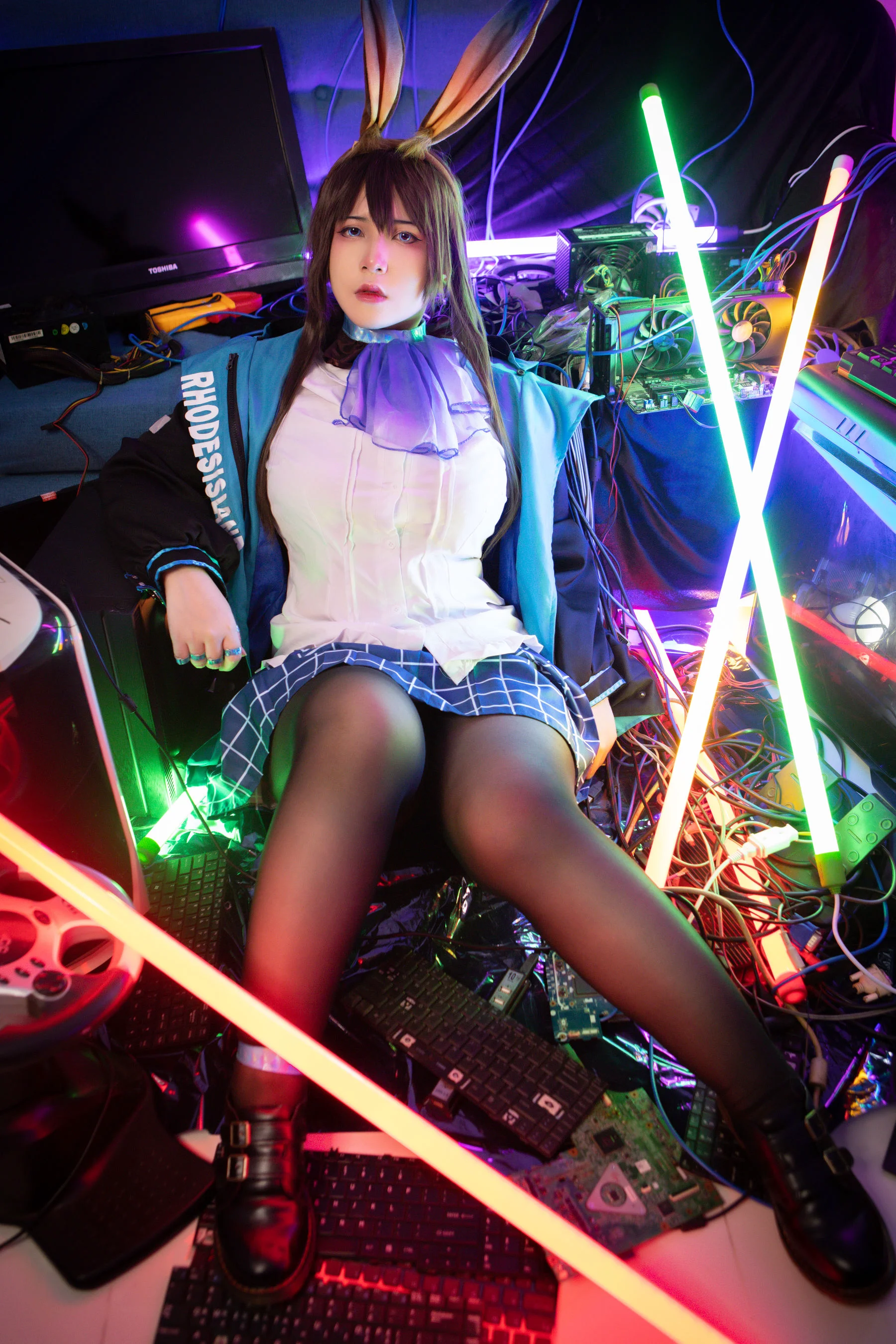 [网红COSER] Uy Uy – Amiya (Arknights) 写真套图 - 爱照片