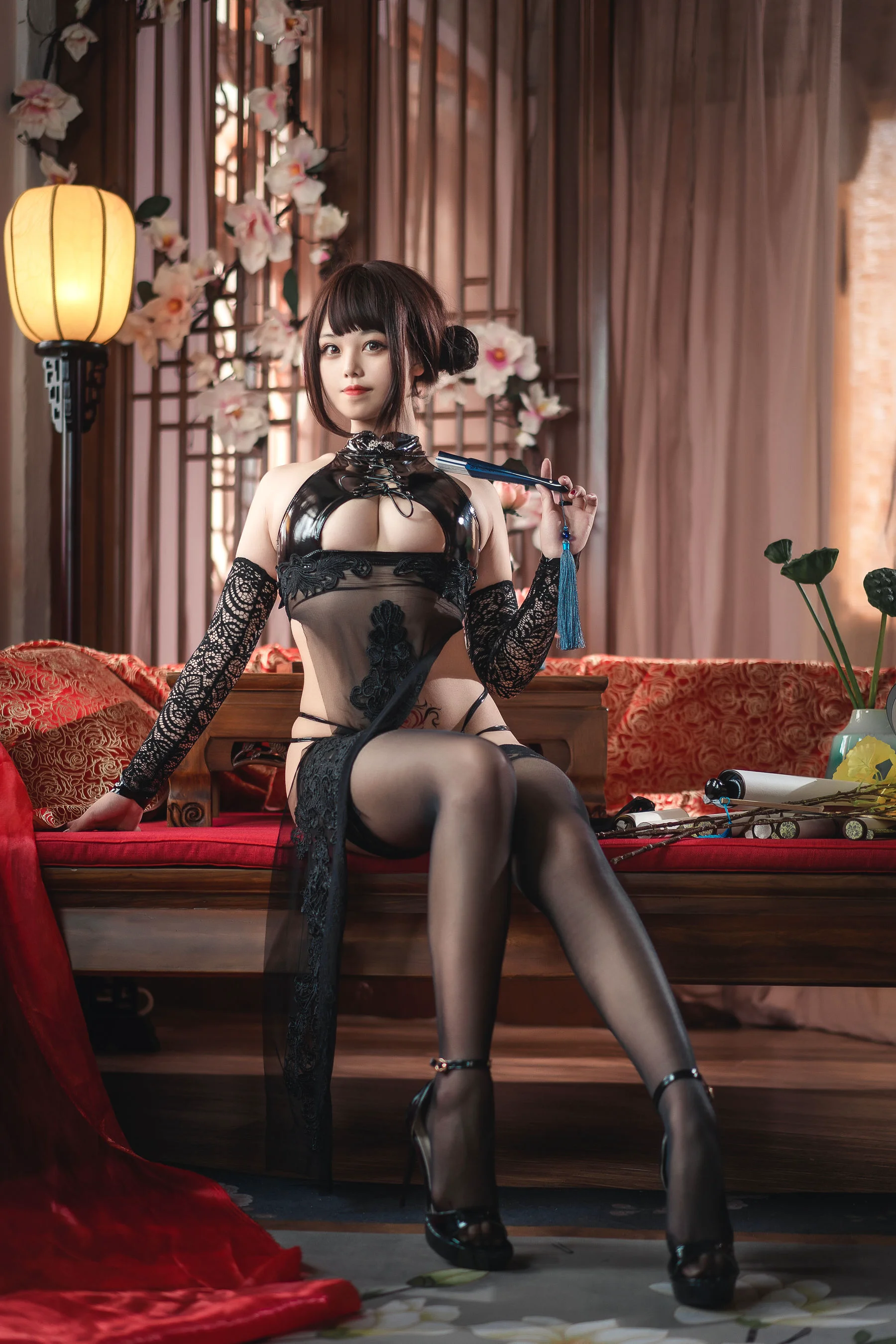 [Cosplay] 蜜汁猫裘 – 绝代风华 旗袍 写真套图 - 爱照片