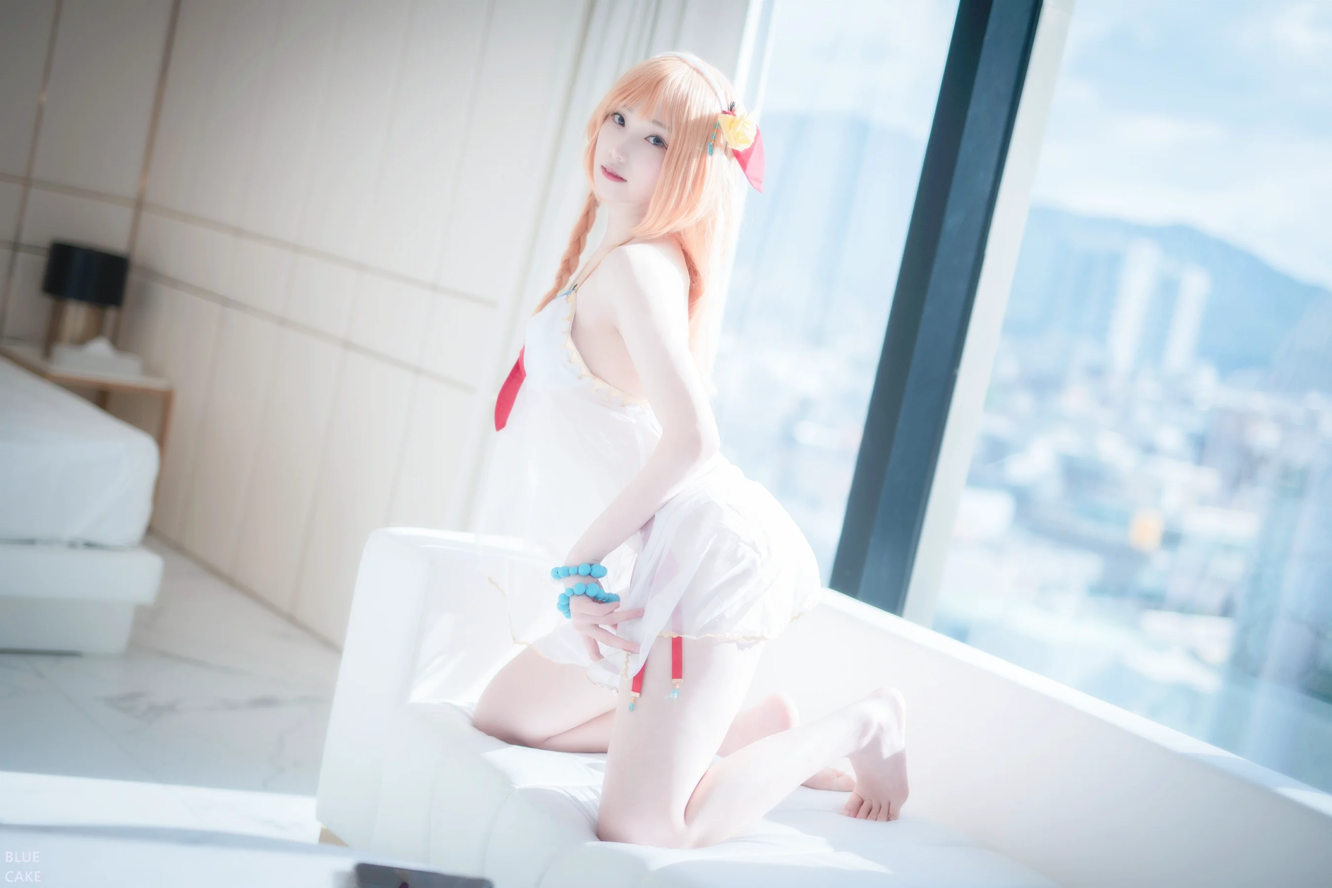 [BLUECAKE] Bambi (밤비) – Dive Into You RED.Ver - 爱照片