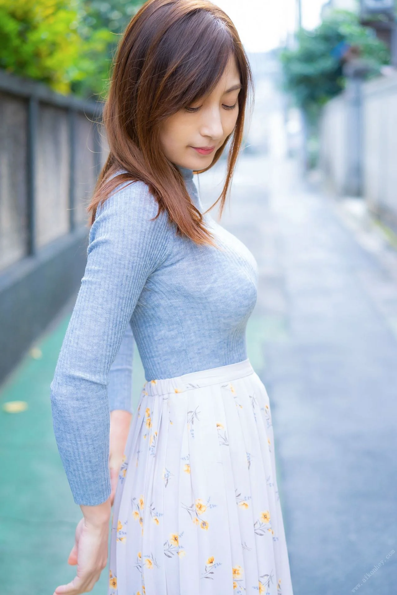 週刊大衆デジタル写真集 ： 4　熊田曜子「甘えさせてくれますか？」 - 爱照片