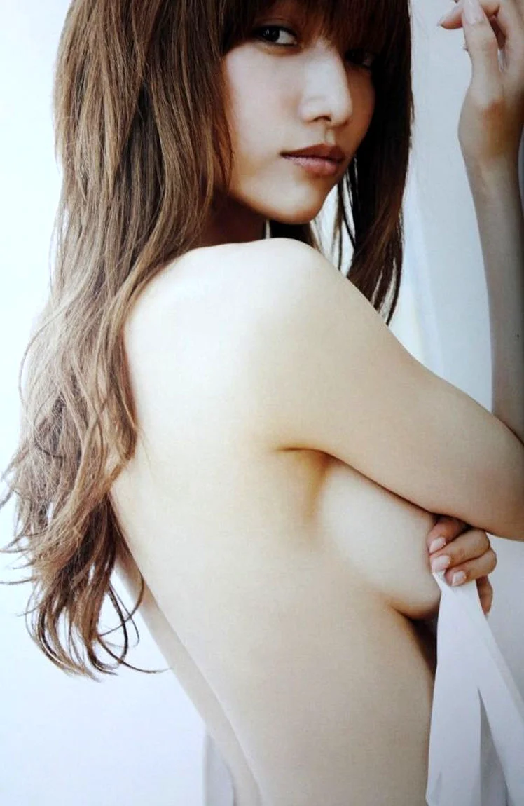 後藤真希 《Maki Goto ~ Go To Natura》写真集 - 爱照片