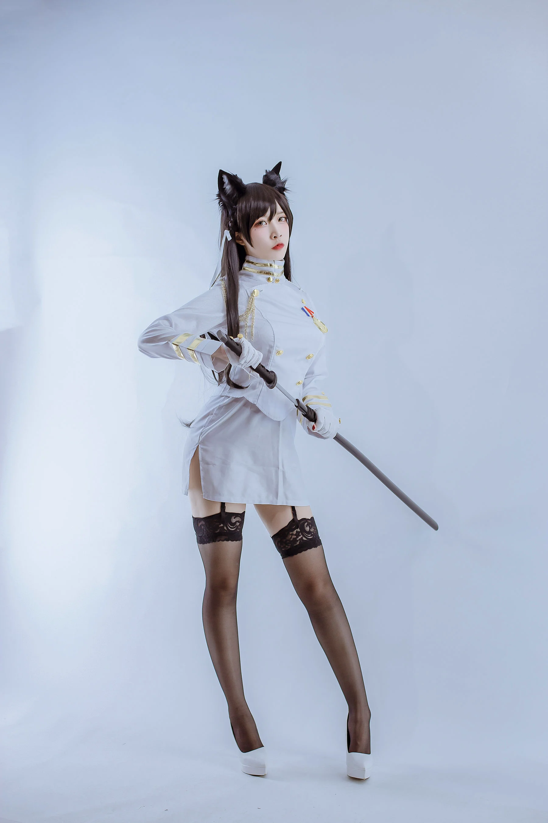 [Cosplay] 二佐Nisa – 犬之眷之碧蓝爱宕 军装 - 爱照片