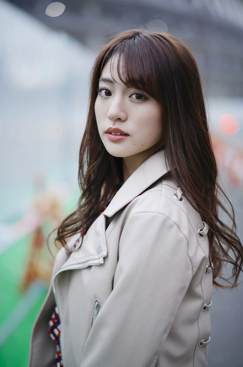志田友美 スペシャル「東京物語」 [WPB-net] EXtra228 写真集 - 爱照片