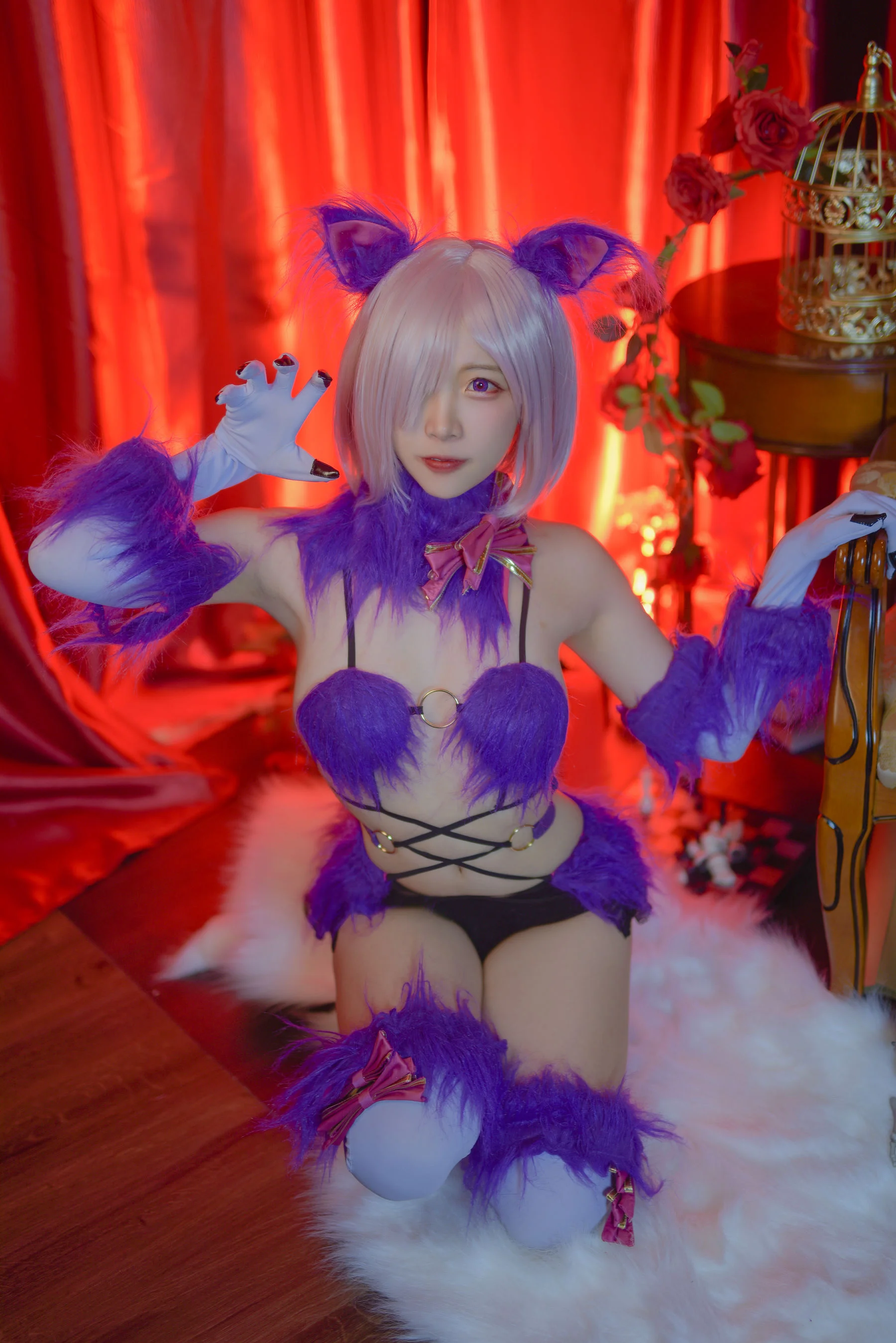 人气Coser二佐Nisa 《Fate玛修万圣》 写真集 - 爱照片