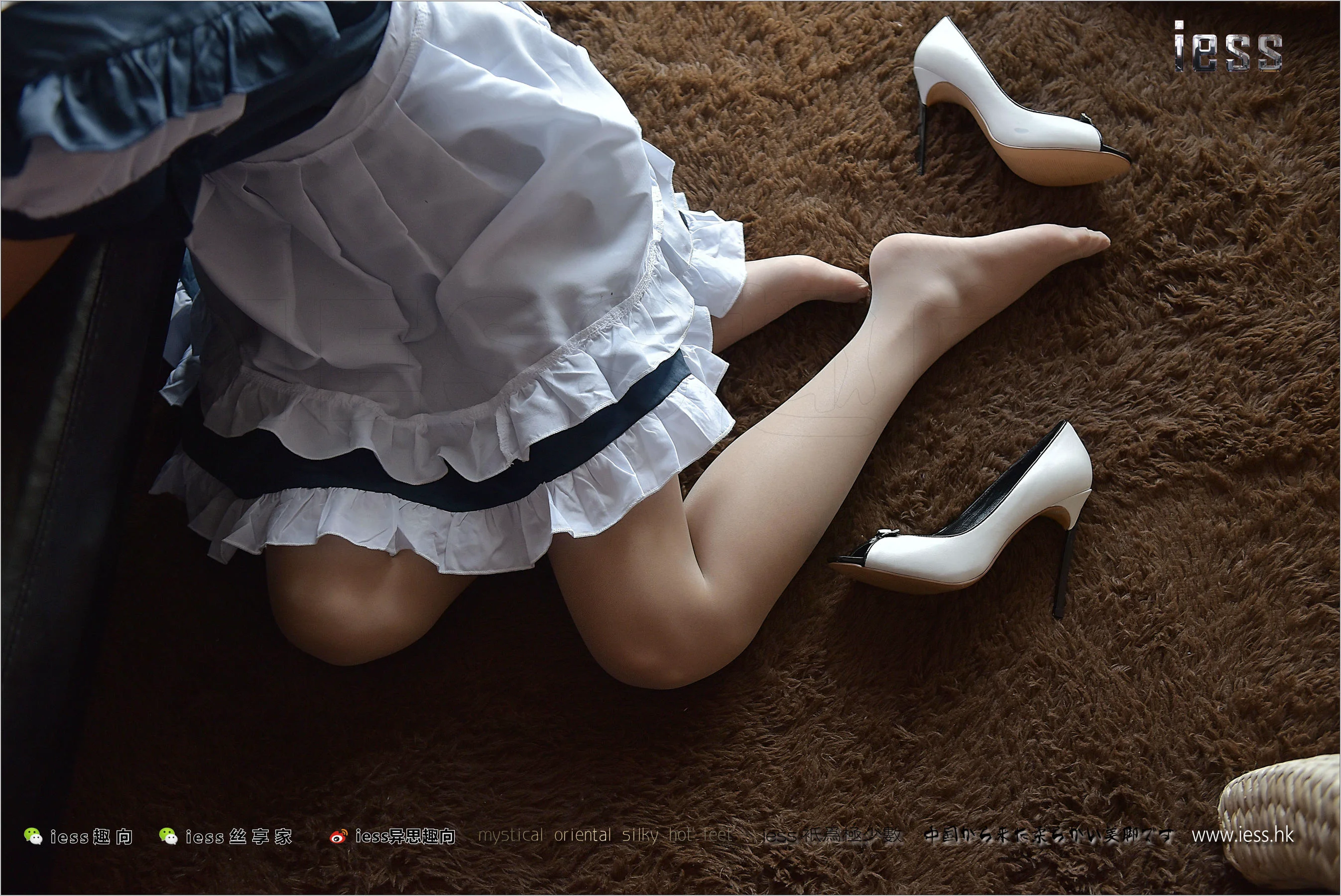 宛平《舅舅家的女仆2》[异思趣向IESS] 丝足便当203 写真集 - 爱照片
