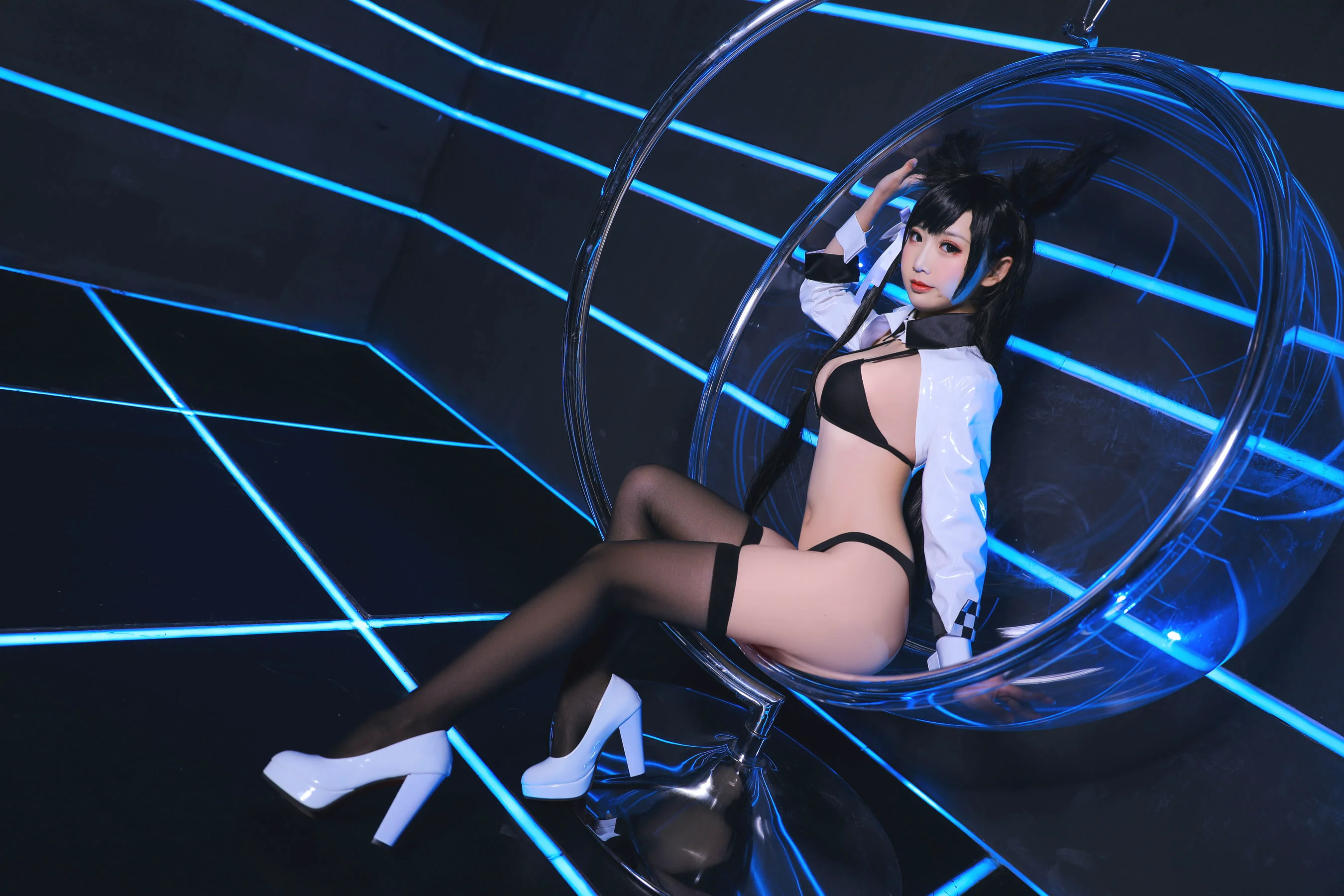 面饼仙儿《爱宕赛车娘》 [萝莉COS] 写真集 - 爱照片