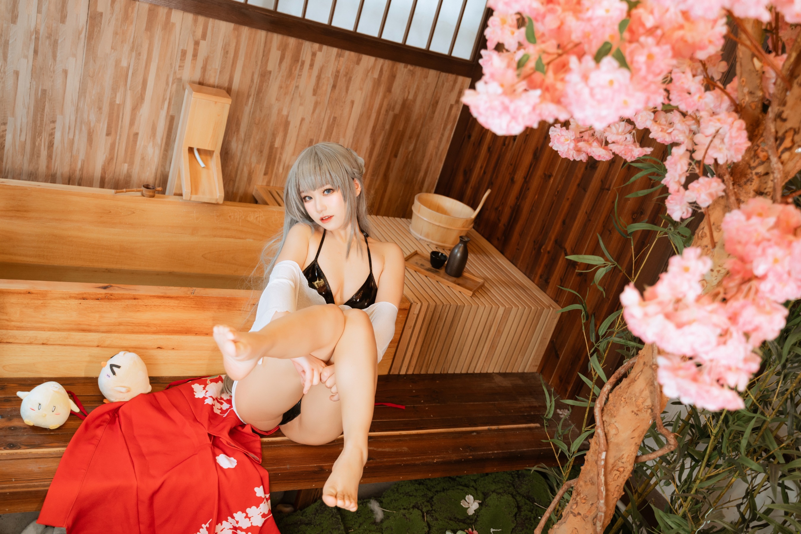 七七娜娜子 – 美因茨 - 爱照片