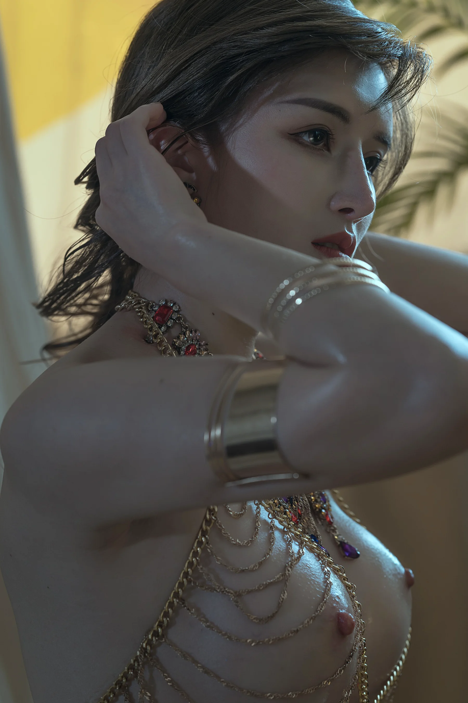鹿八岁 – 异域少女 - 爱照片