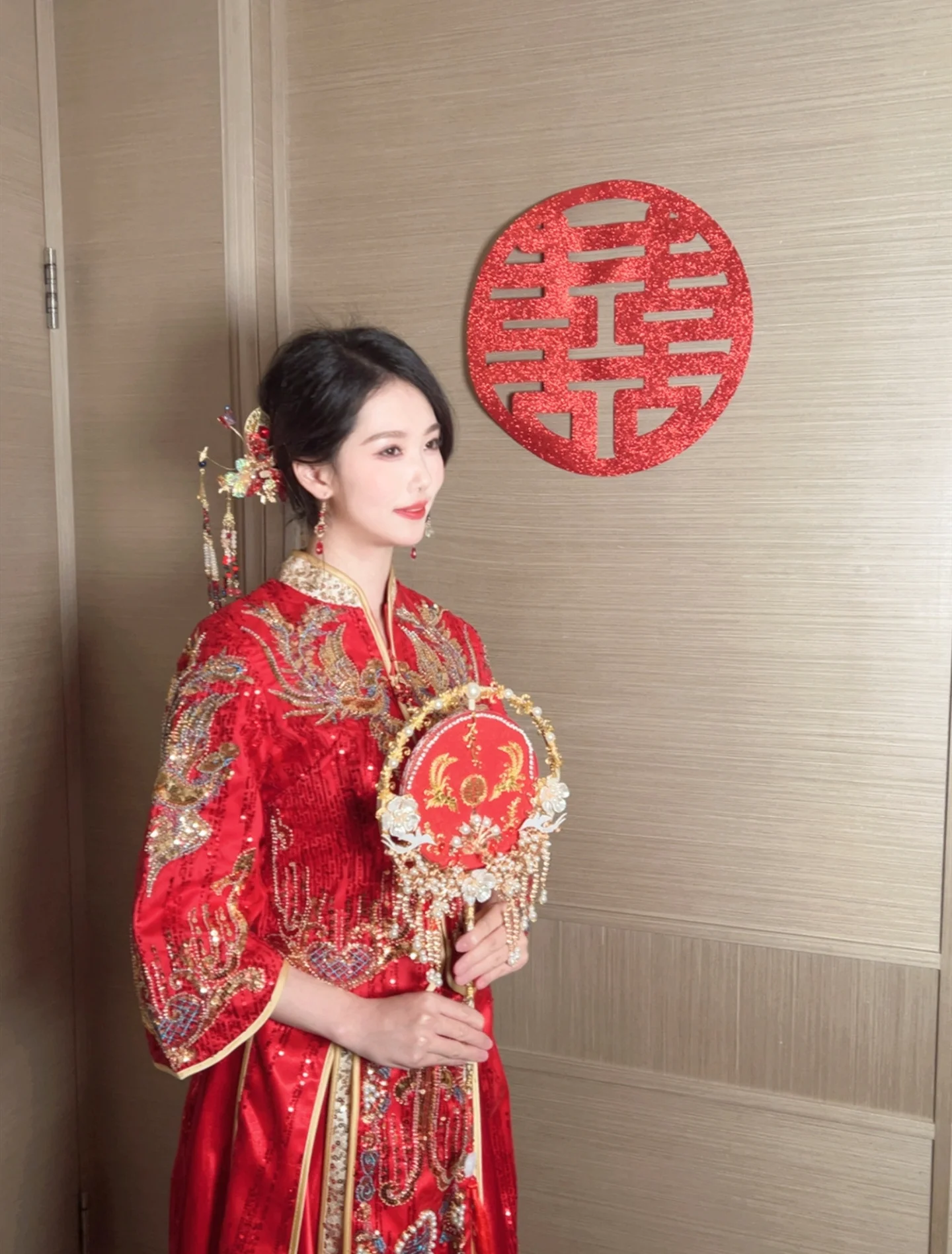 抖娘-利世 – 团囵新娘 - 爱照片