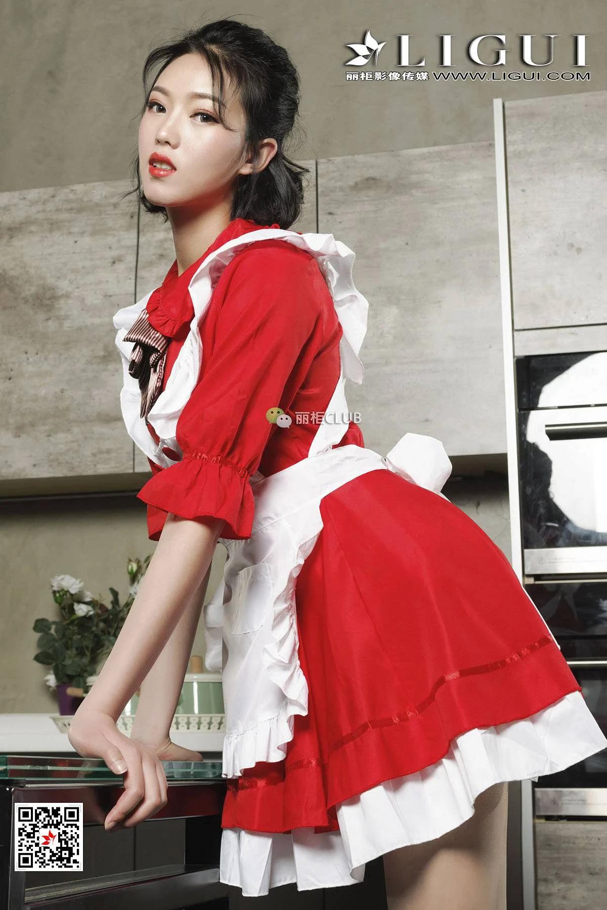 腿模敏儿《肉丝美厨娘》 [丽柜Ligui] 写真集 - 爱照片