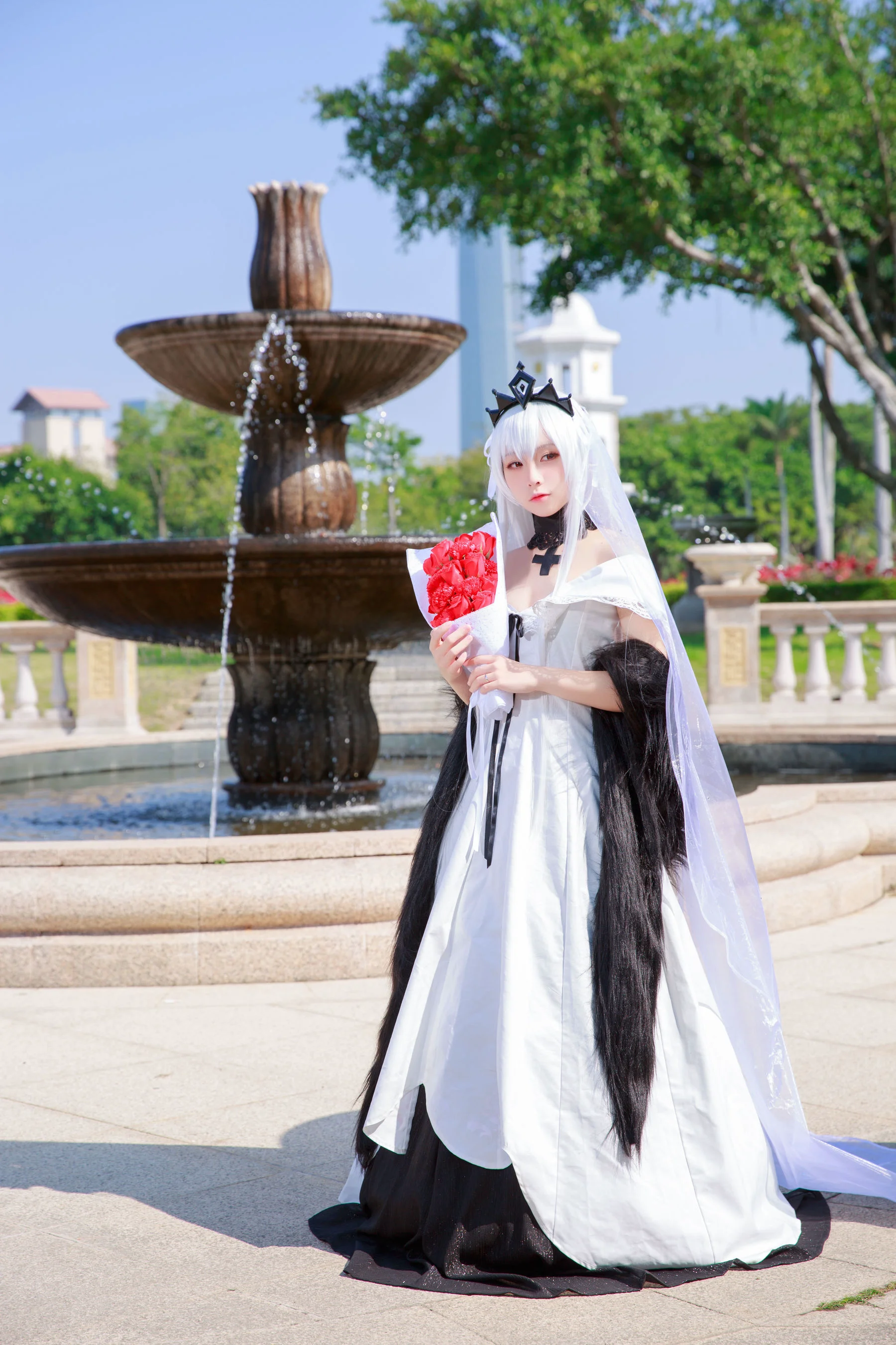 G44不会受伤 《98K婚纱 德皇》 写真集 - 爱照片