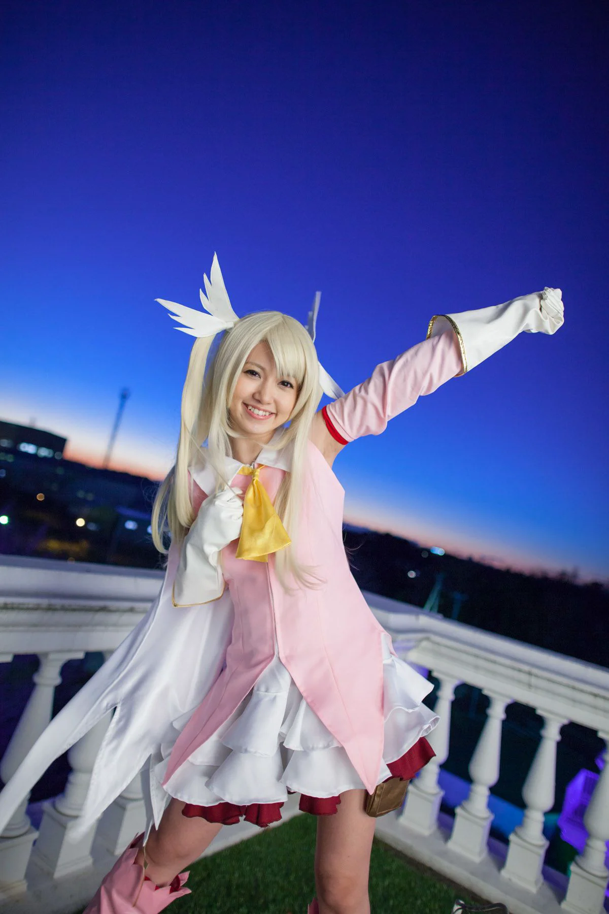 朝倉ことみ (朝仓琴美) 《Fate＼stay night》Illyasviel von Einzbern [@factory] 写真集 - 爱照片