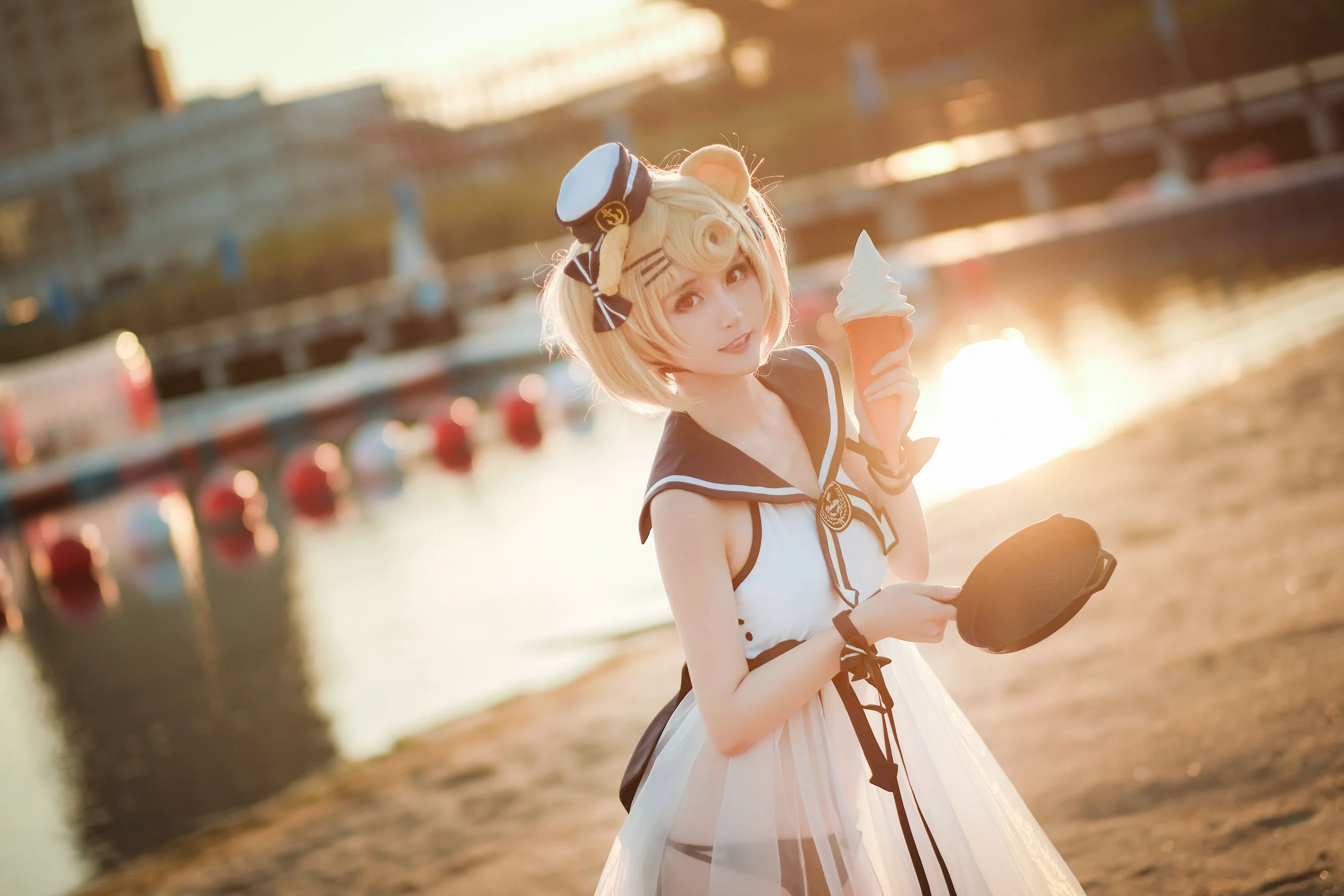 [Cosplay写真] 萌宠博主yui金鱼 – 古米泳装 - 爱照片