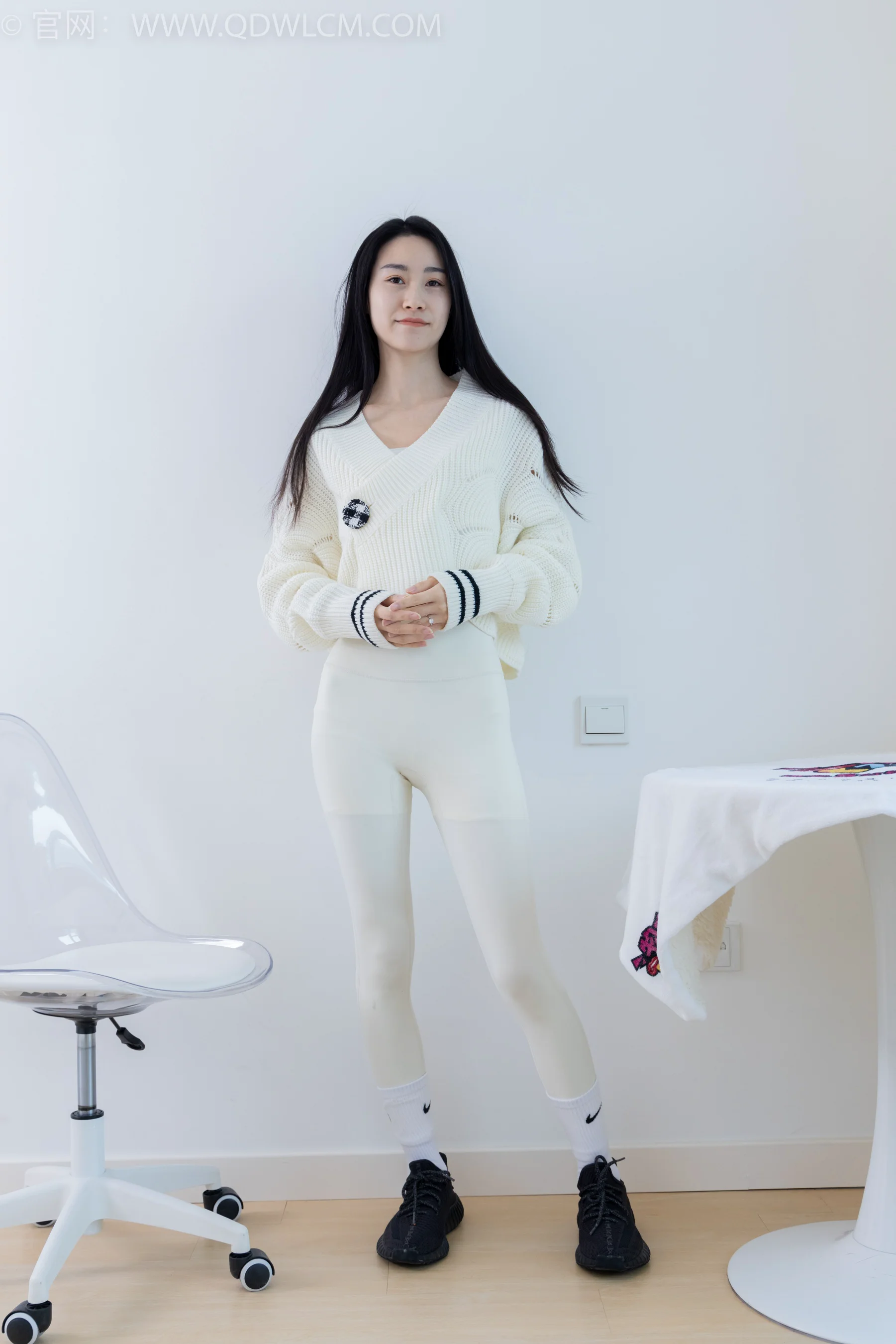 物恋传媒 NO.1900 果汁-白桃乌龙 - 爱照片