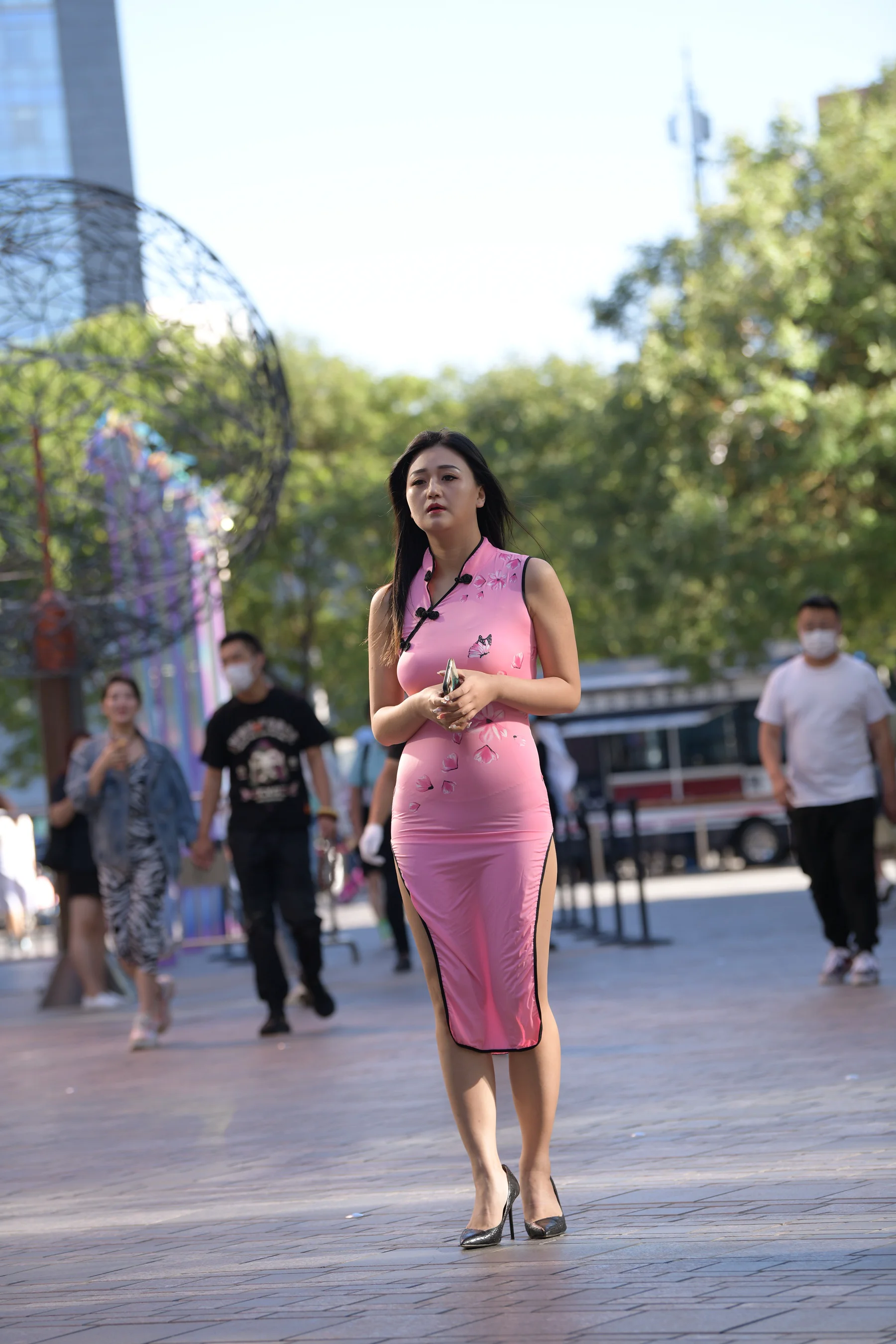 魂魂作品 – 丰满旗袍美女 写真 - 爱照片