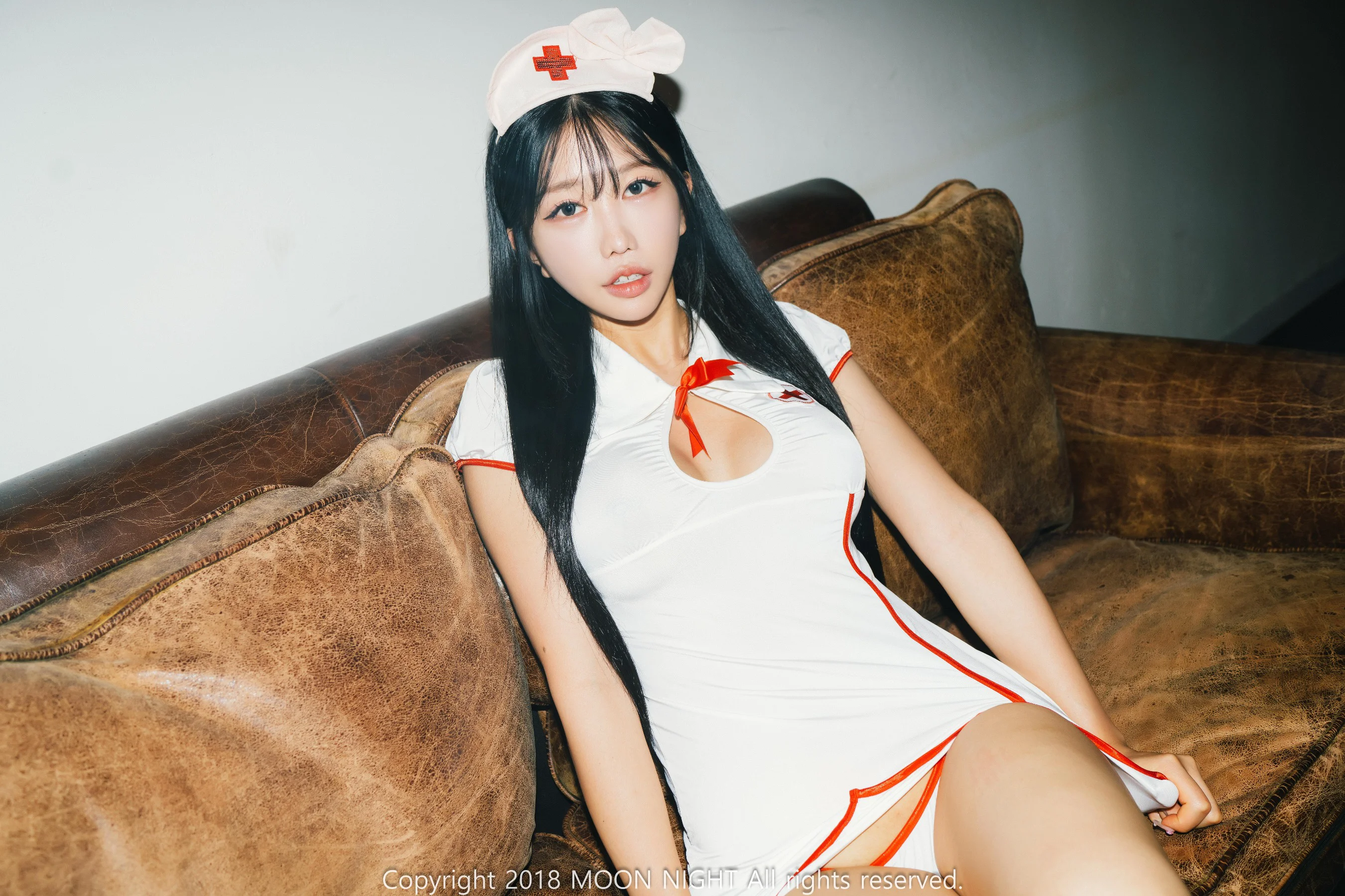 [Moon Night Snap] Yunjin – Where Does It Hurt - 爱照片