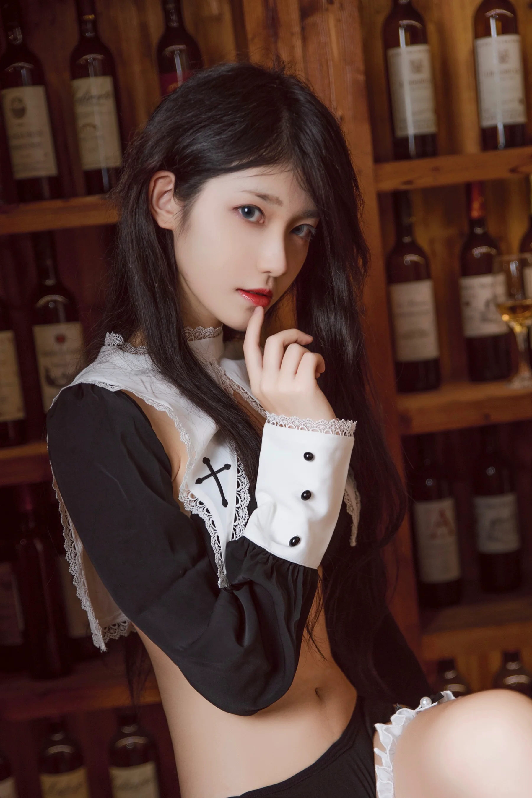 南桃Momoko – 酒味女人 黑修女 福利向 - 爱照片