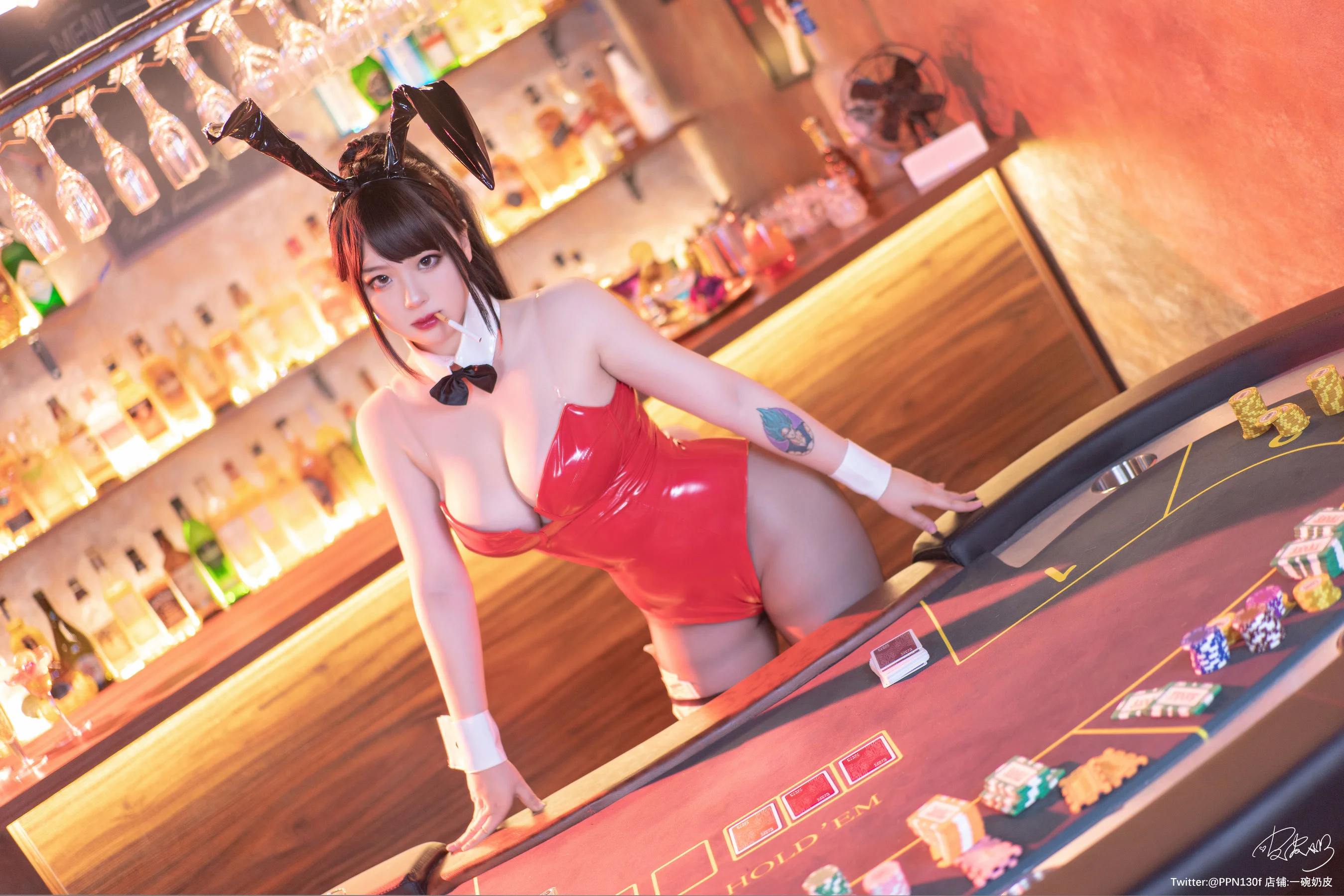 [COS福利] 皮皮奶可可爱了啦 – 元旦兔女郎 - 爱照片