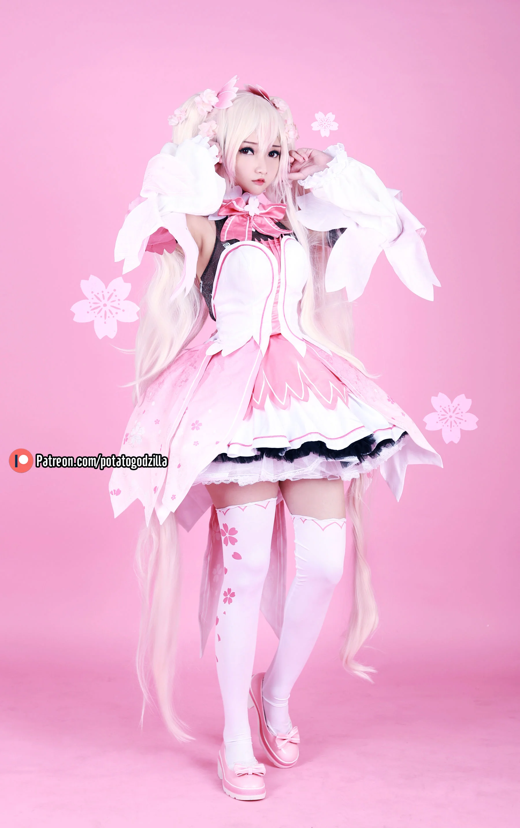 Coser小姐姐Potato Godzilla – Sakura Miku 套图 - 爱照片