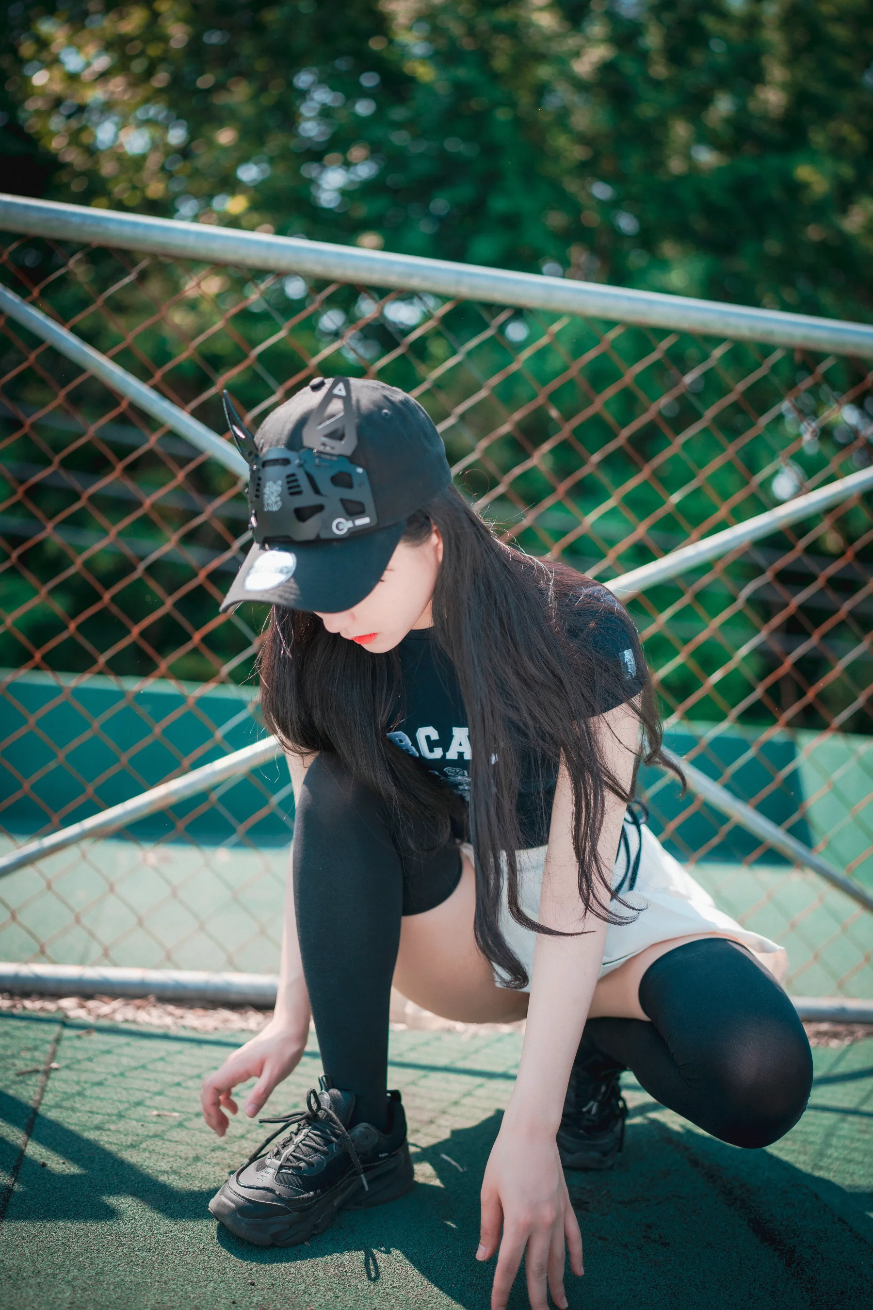 [DJAWA] Jeong Jenny (정제니) – Classic Athletic Girl in Navy Blue - 爱照片