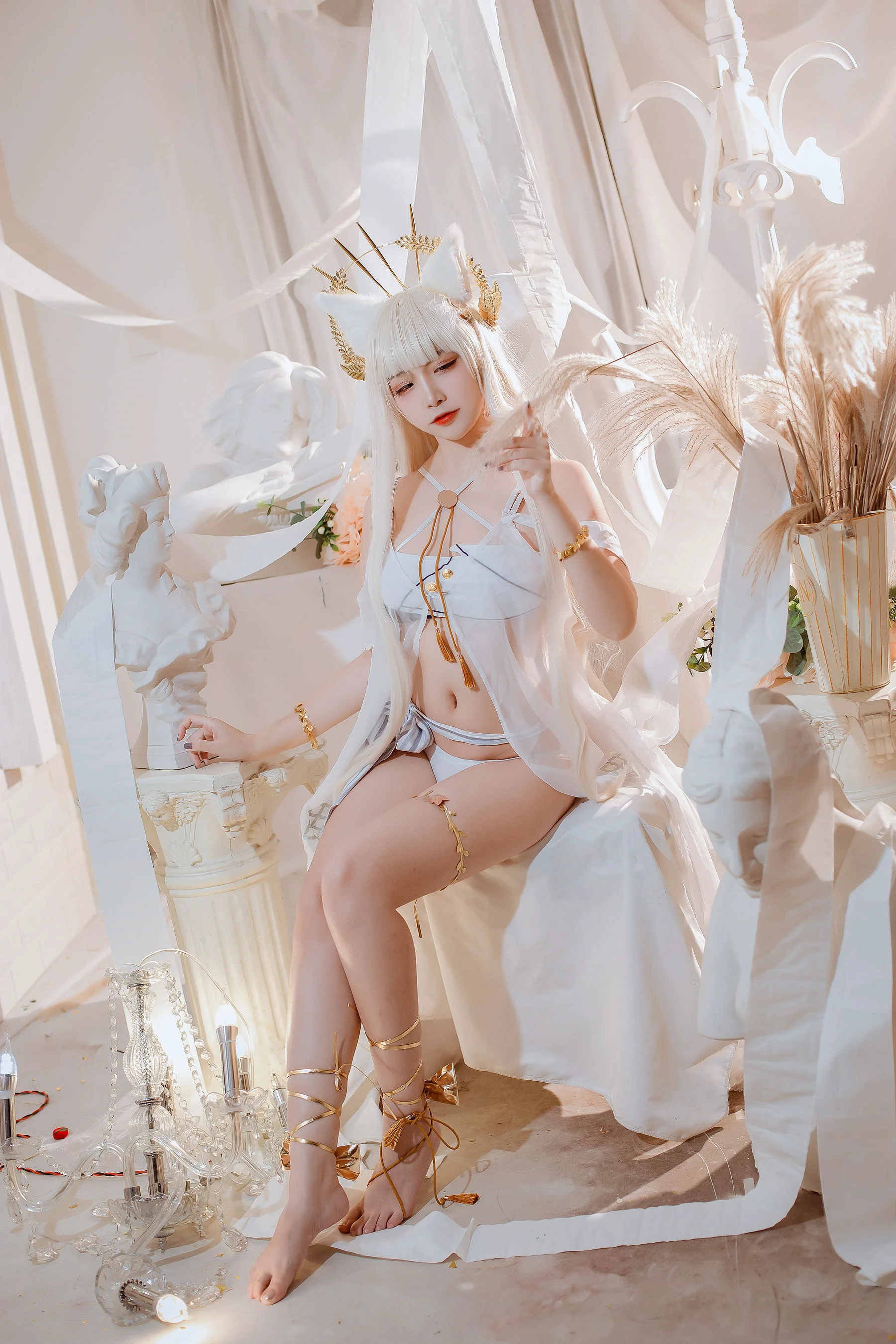[COS福利] 二佐Nisa – 方舟白金泳装 写真套图 - 爱照片