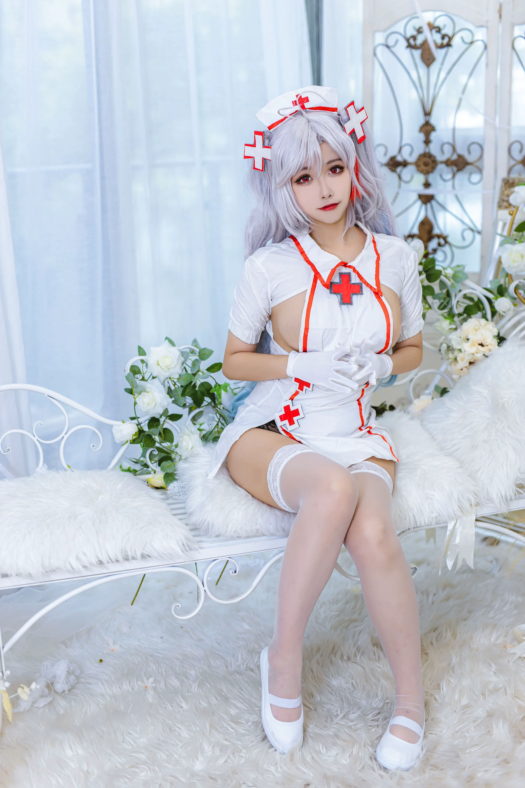 Momoko葵葵 – 欧根之护士 写真套图 - 爱照片
