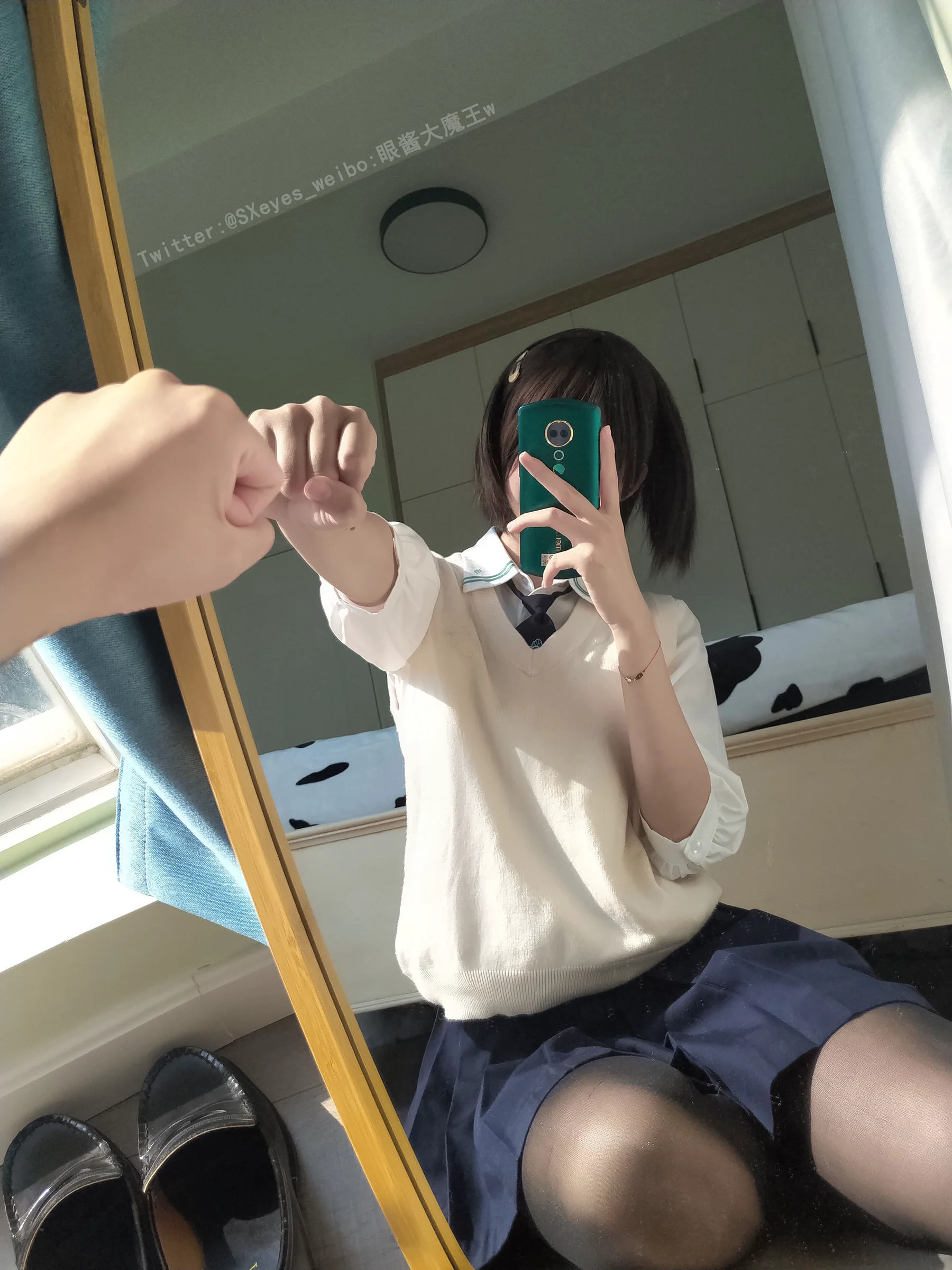 [Cosplay] 眼酱大魔王w – 小学妹 写真套图 - 爱照片