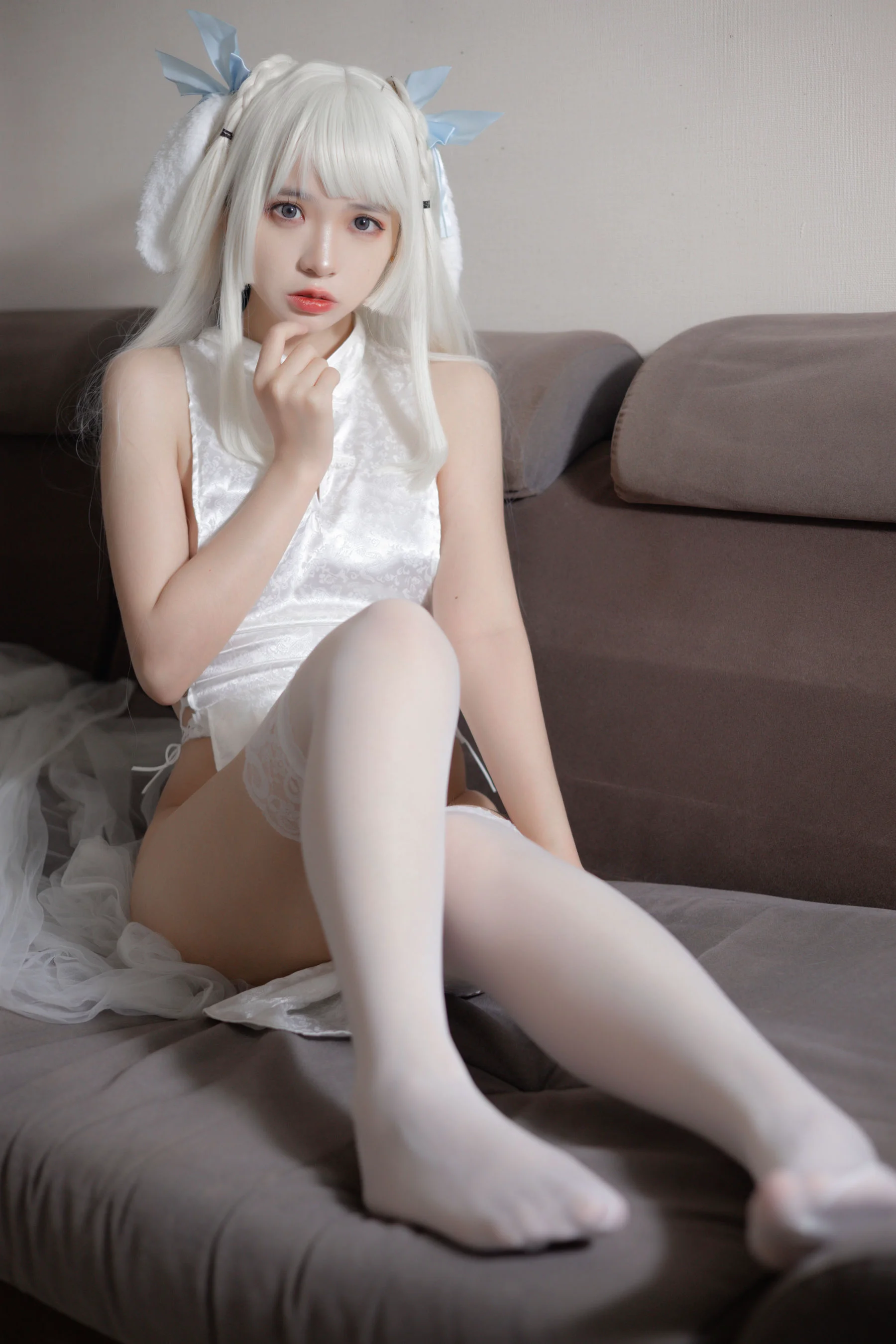 [网红COSER写真] 疯猫ss – 白旗袍 套图 - 爱照片