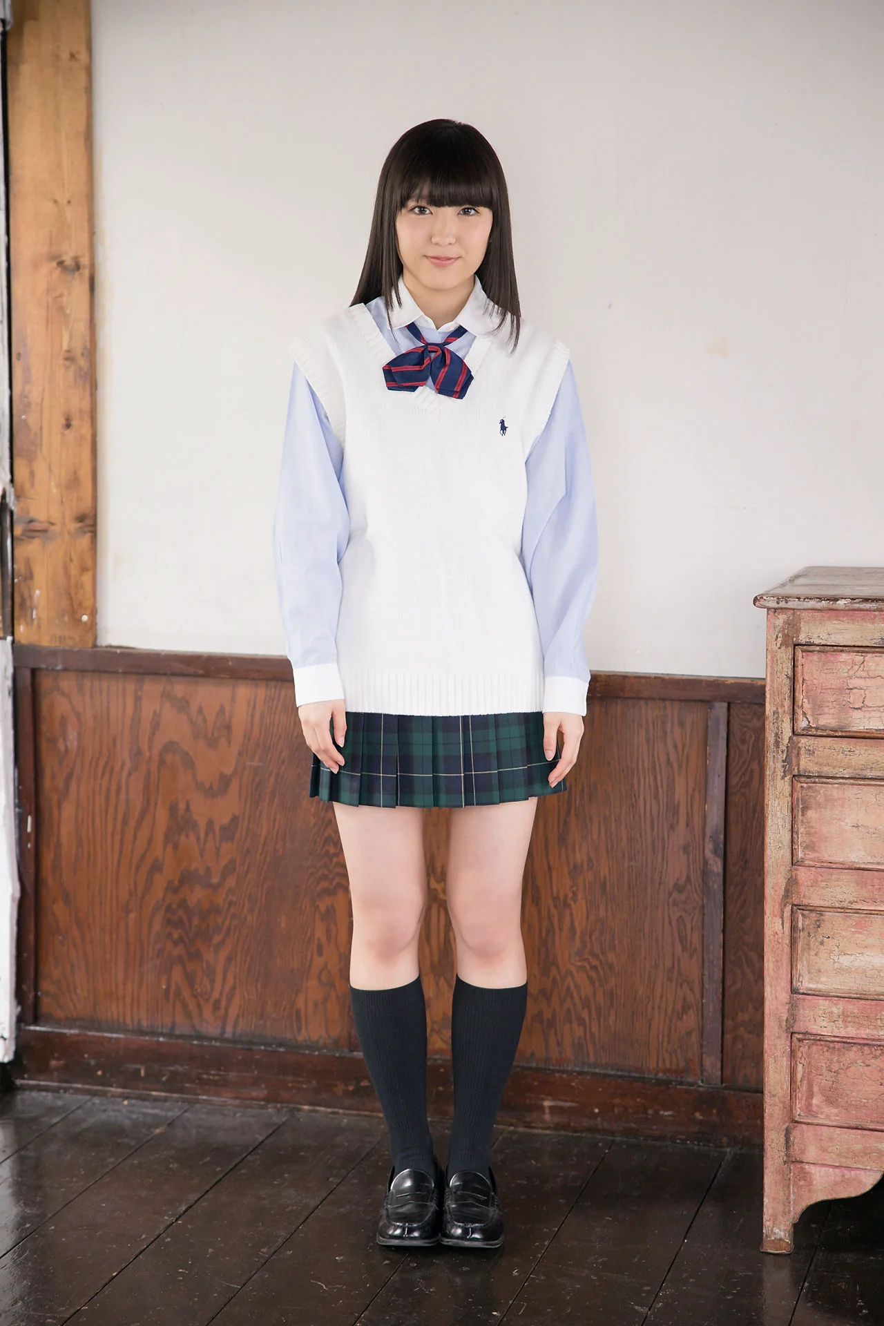 [Minisuka.tv] 高梨あい – Regular Gallery 12.1 写真套图 - 爱照片